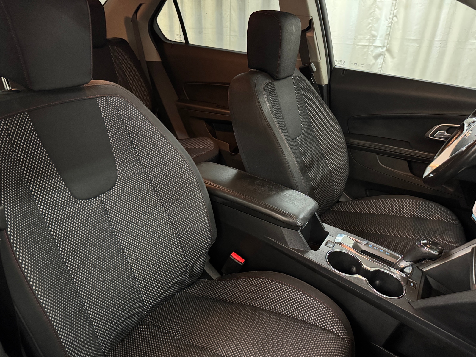 Thumbnail: 2017 Chevrolet Equinox - 2