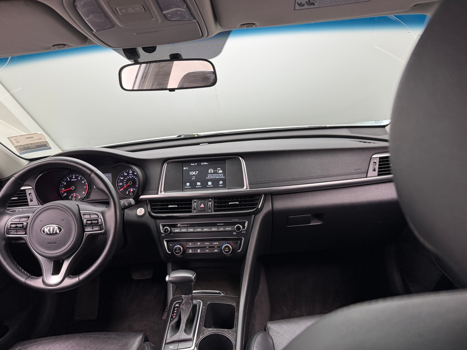 Thumbnail: 2018 Kia Optima - 2