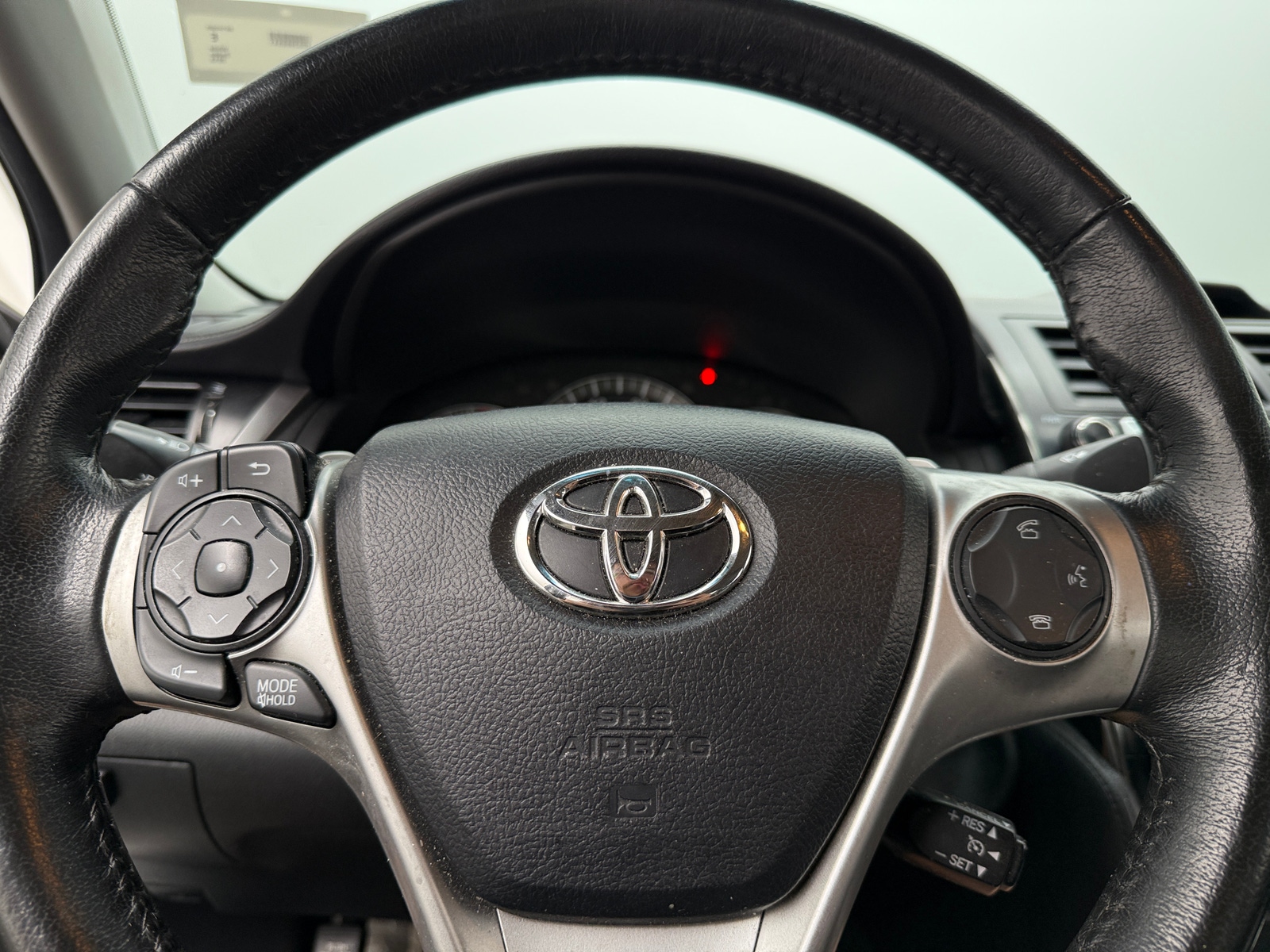 Thumbnail: 2013 Toyota Camry - 4