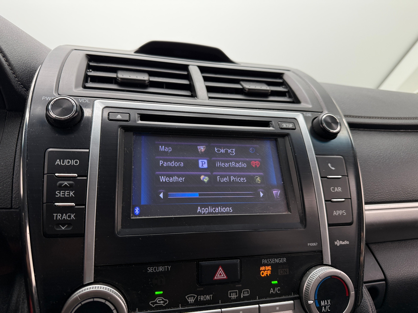 Thumbnail: 2013 Toyota Camry - 3