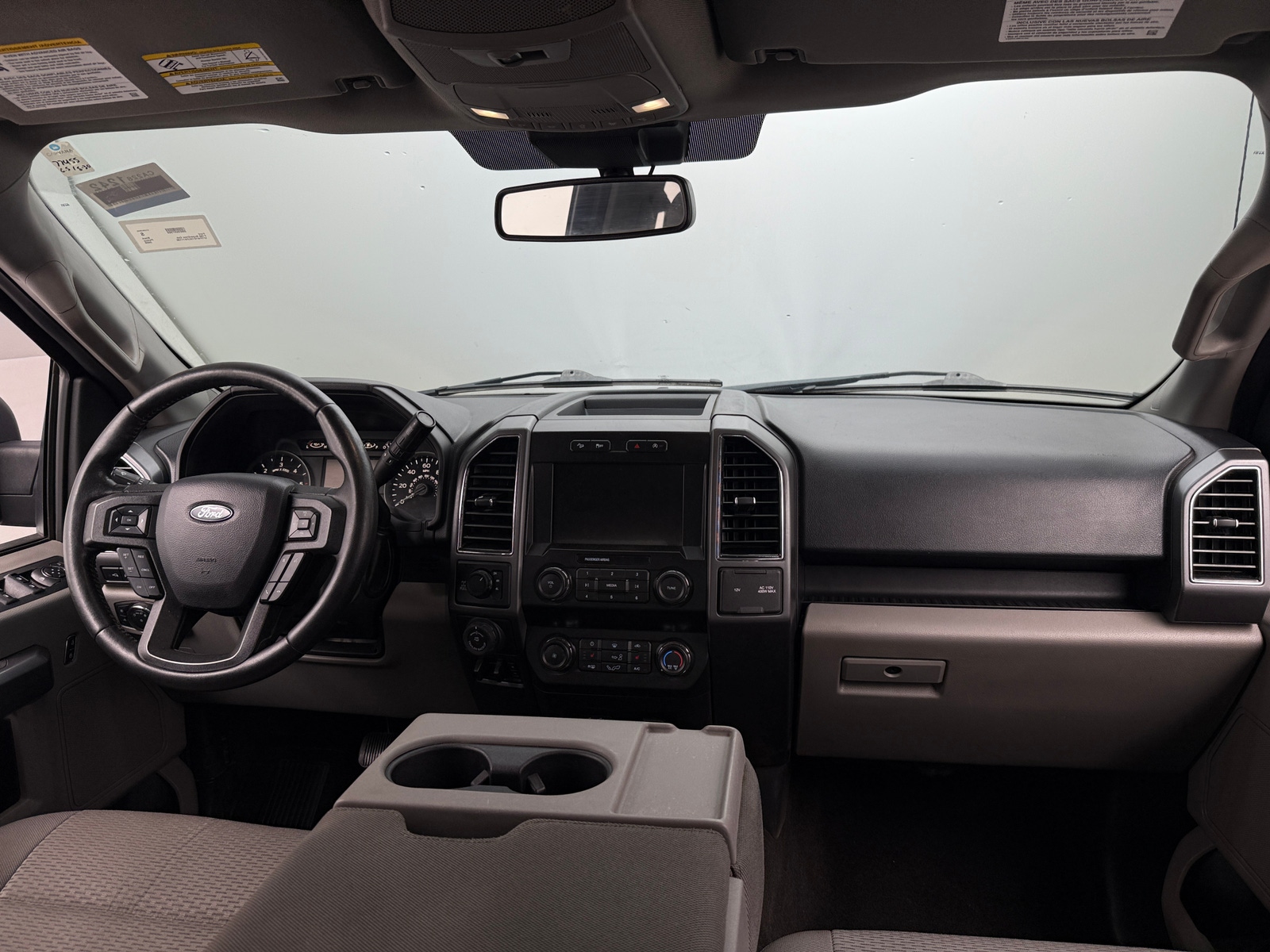 Thumbnail: 2020 Ford Econoline - 3