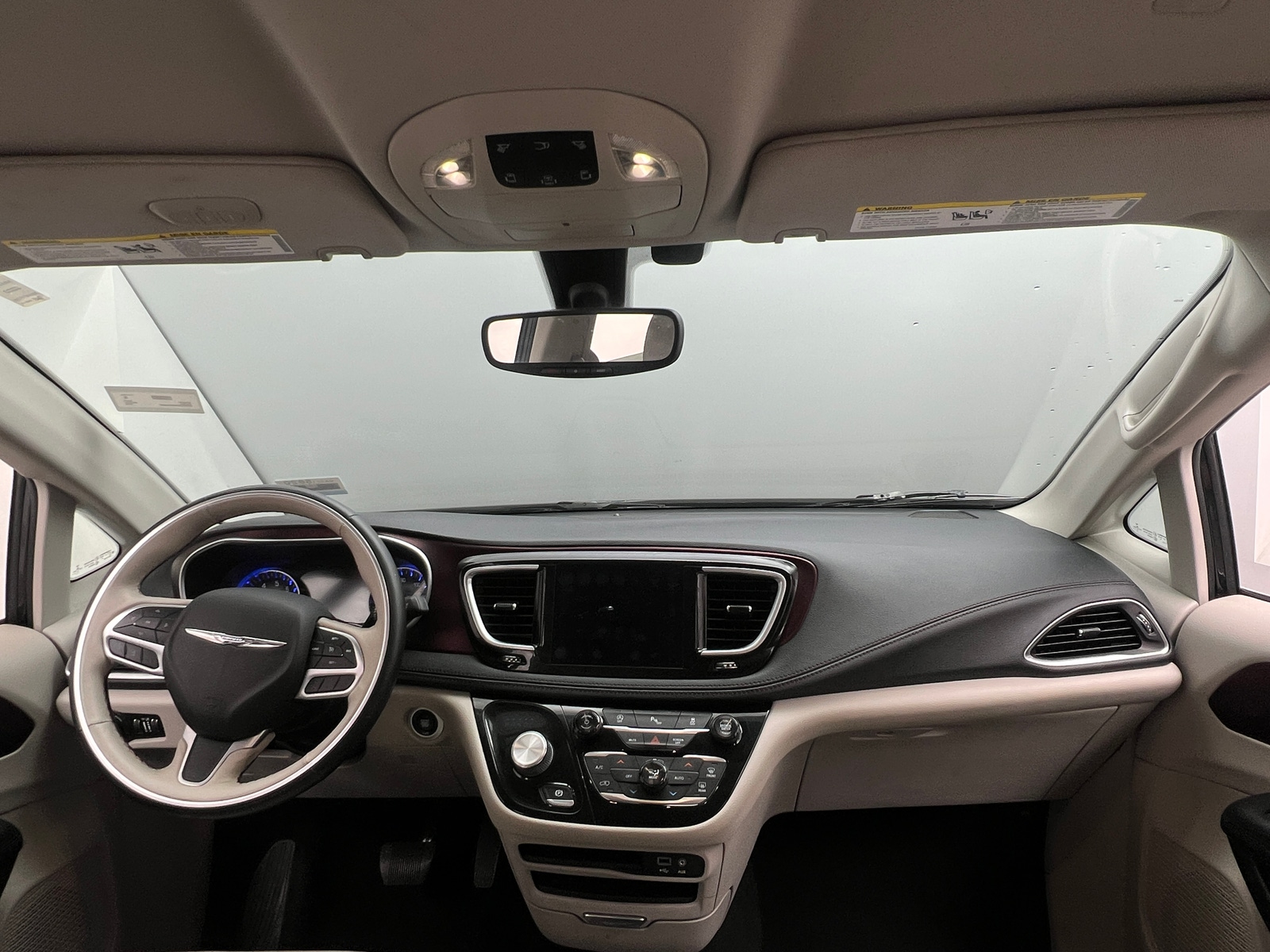 Thumbnail: 2019 Chrysler Pacifica - 2
