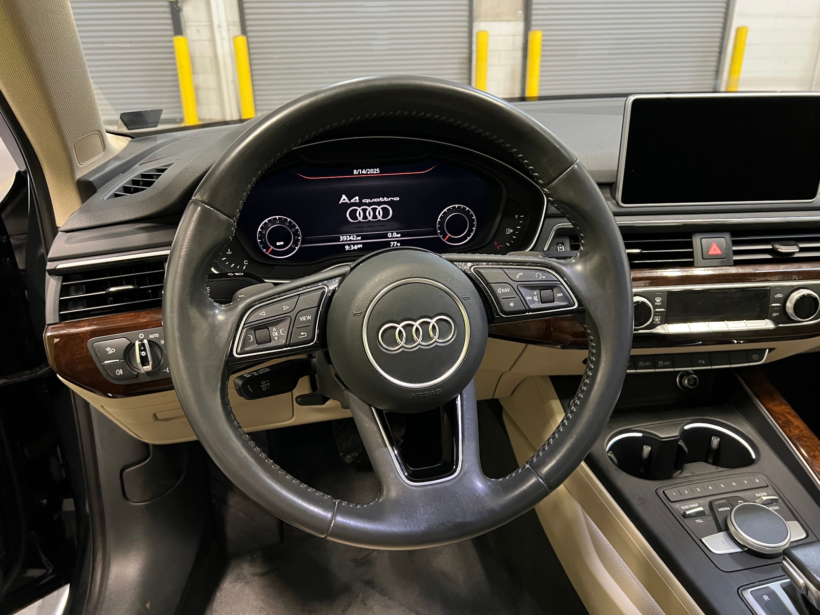 Thumbnail: 2017 Audi A4 - 4