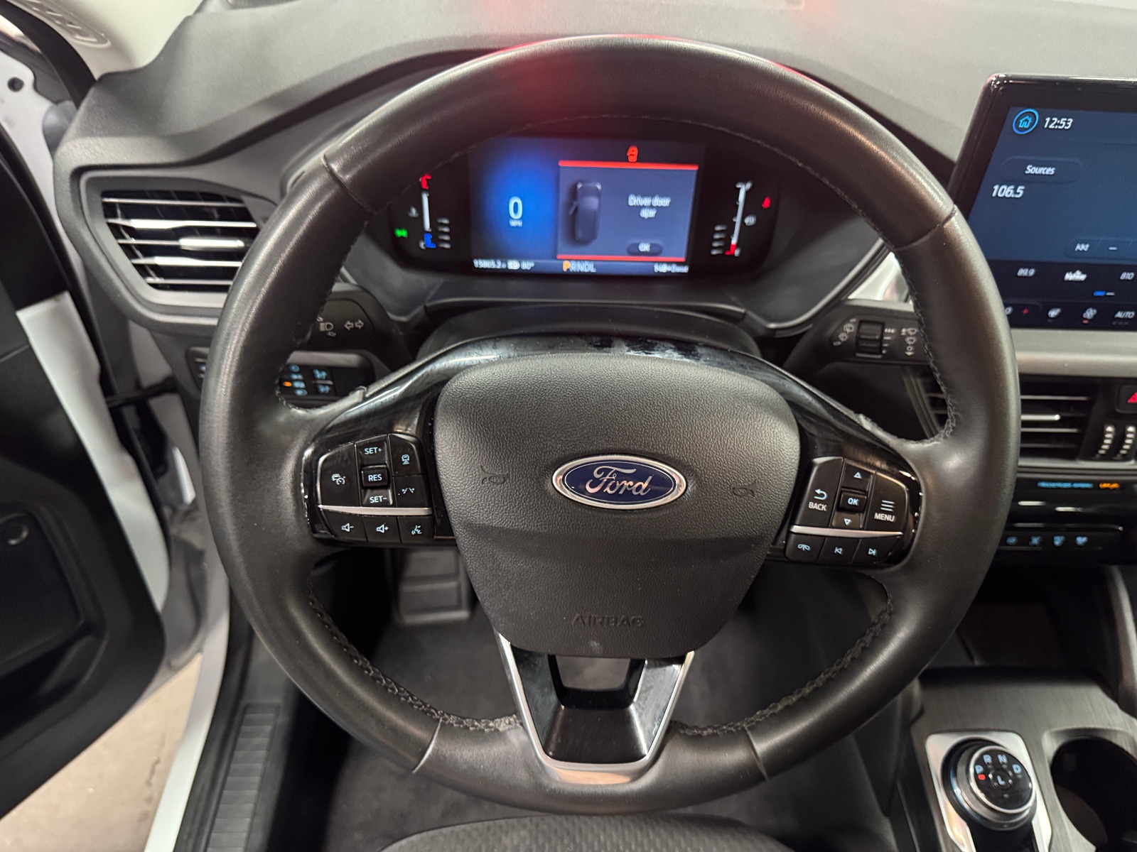 Thumbnail: 2023 Ford Escape - 5