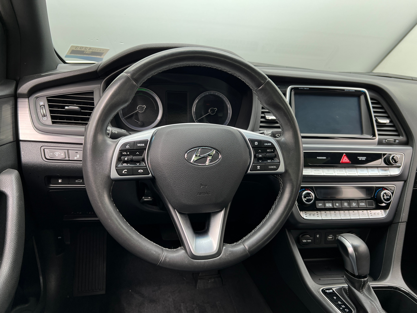 Thumbnail: 2018 Hyundai Sonata - 4