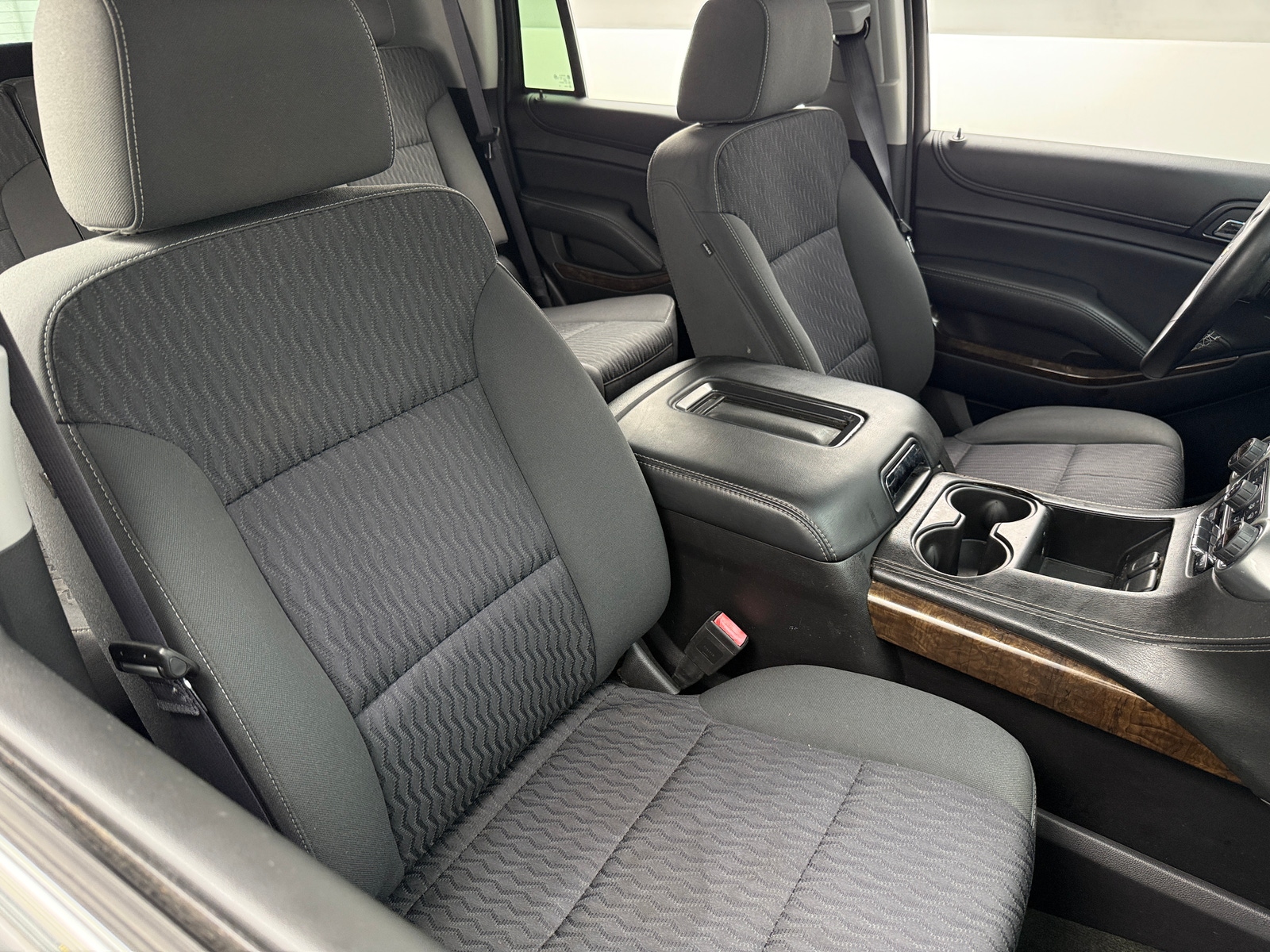 Thumbnail: 2016 Chevrolet Tahoe - 2