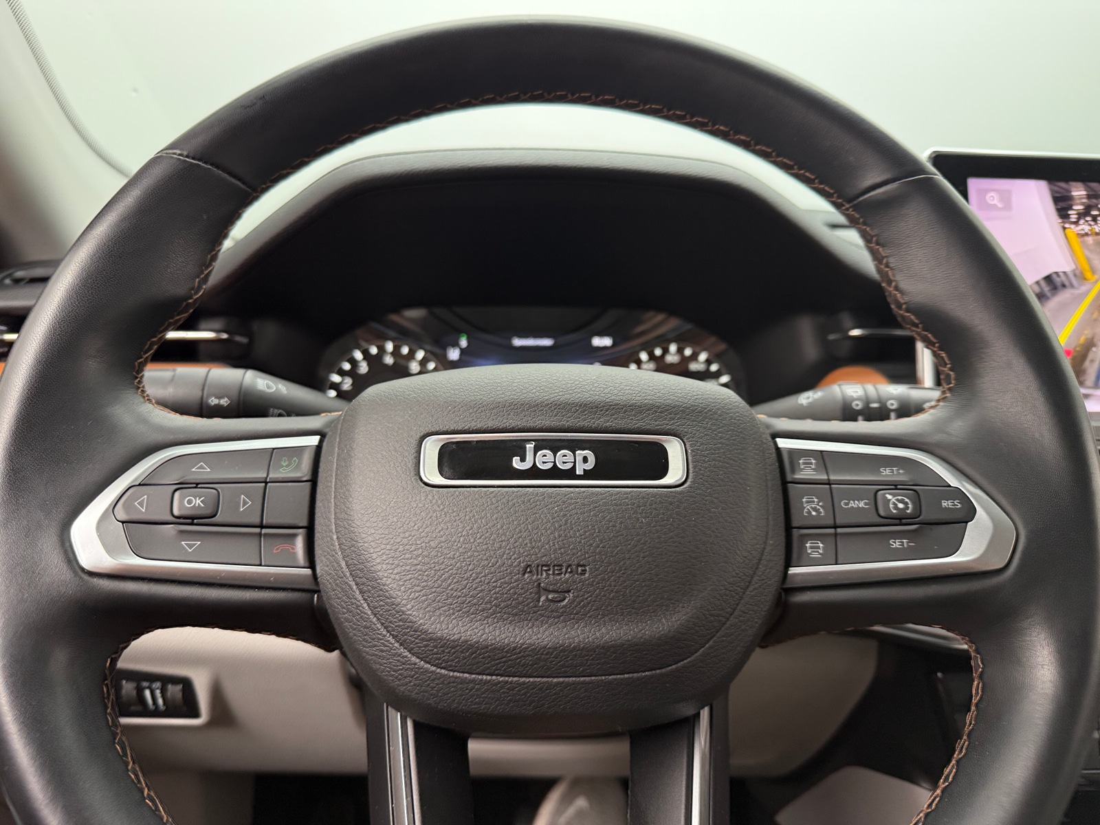 Thumbnail: 2022 Jeep Compass - 4