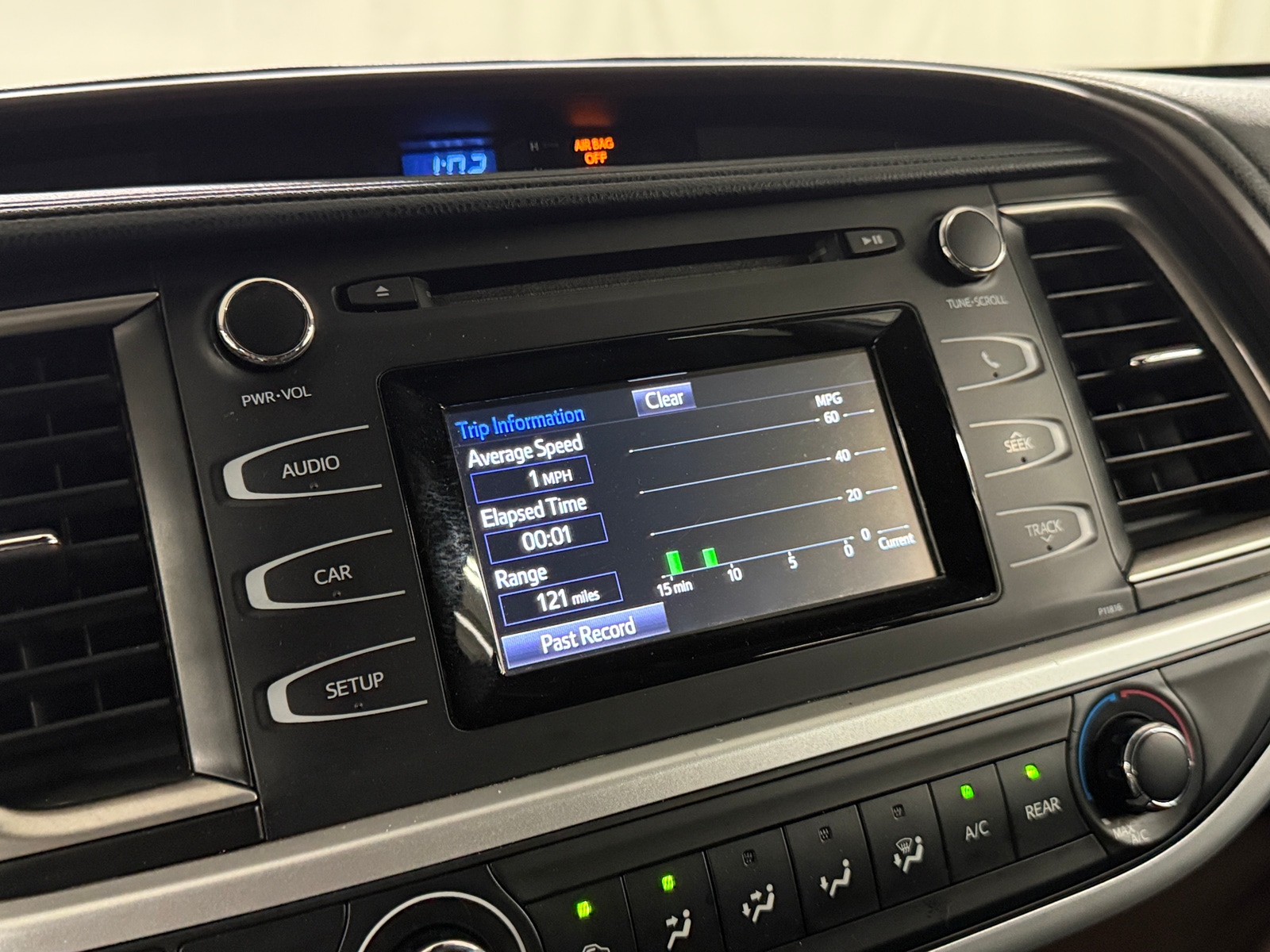 Thumbnail: 2019 Toyota Highlander - 4