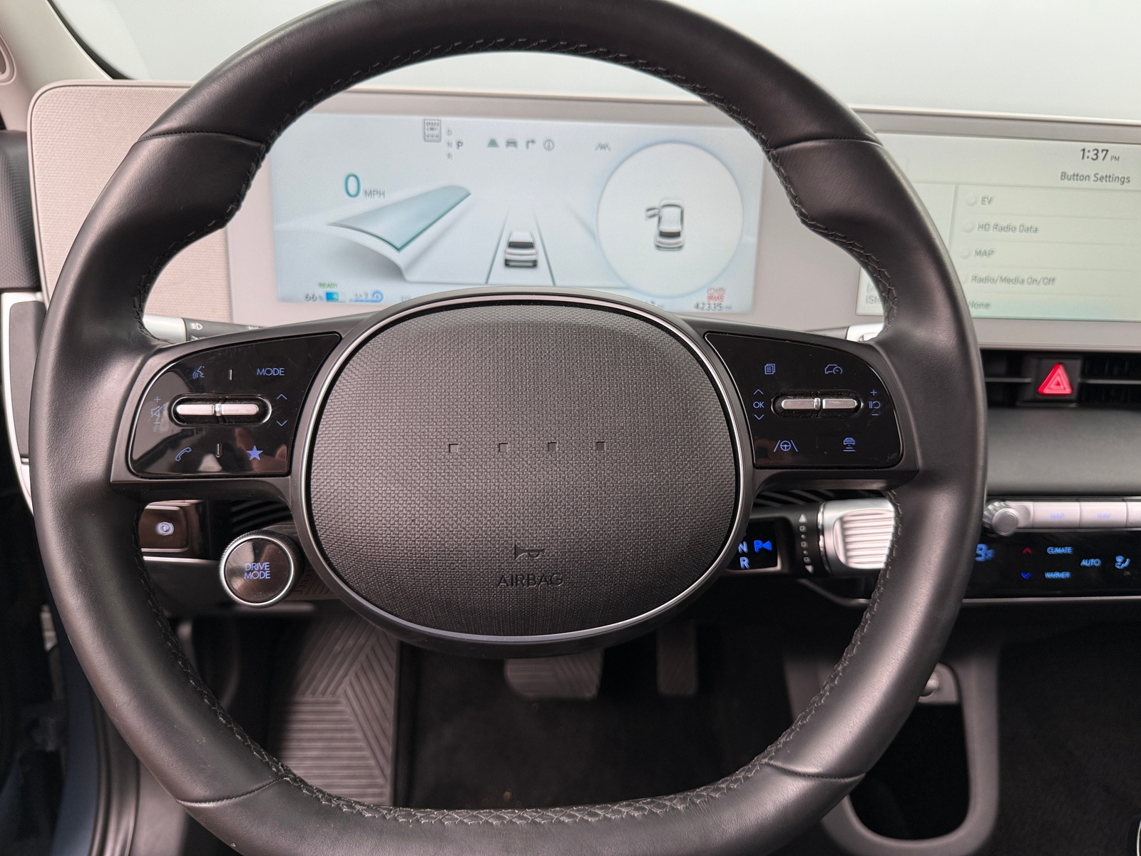 Thumbnail: 2022 Hyundai Ioniq 5 - 5