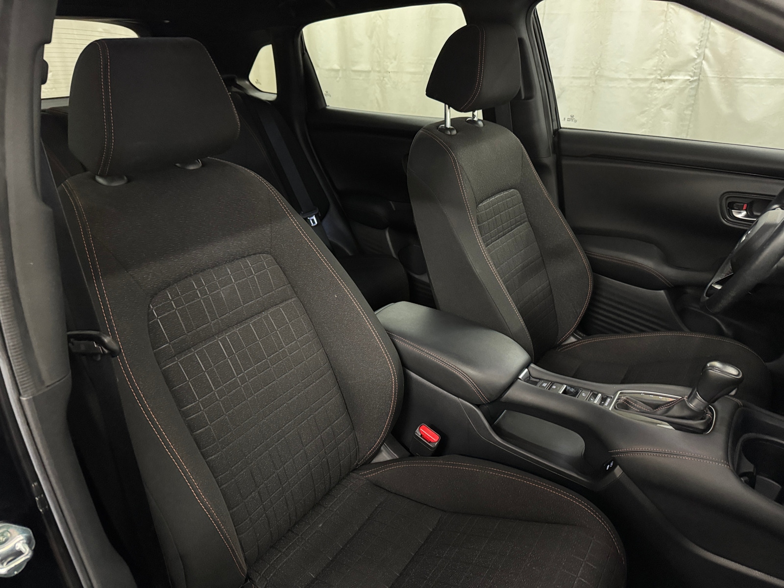 Thumbnail: 2024 Honda HR-V - 2