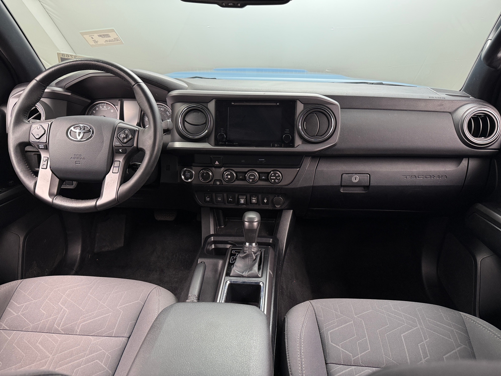 Thumbnail: 2019 Toyota Tacoma - 3