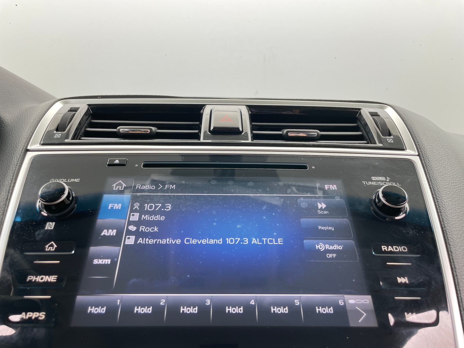 Thumbnail: 2018 Subaru Outback - 4