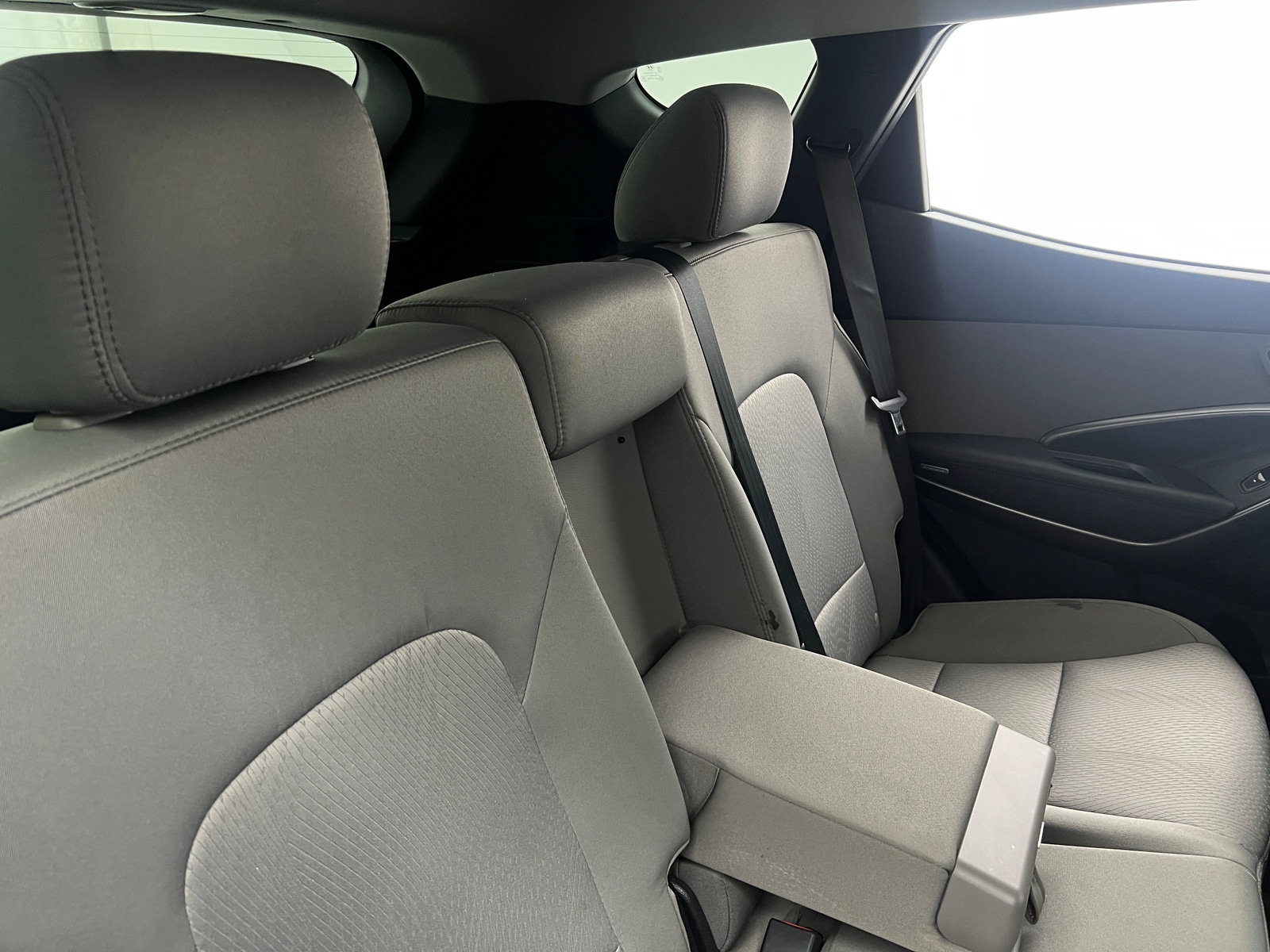 Thumbnail: 2017 Hyundai Santa Fe - 6