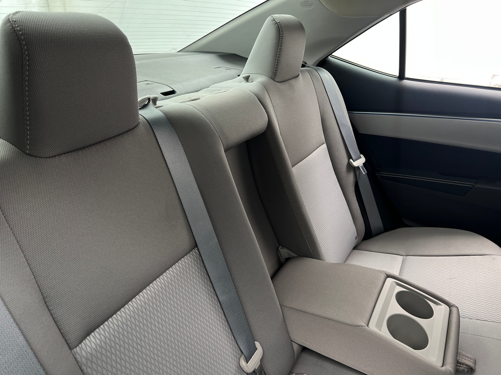 Thumbnail: 2016 Toyota Corolla - 6