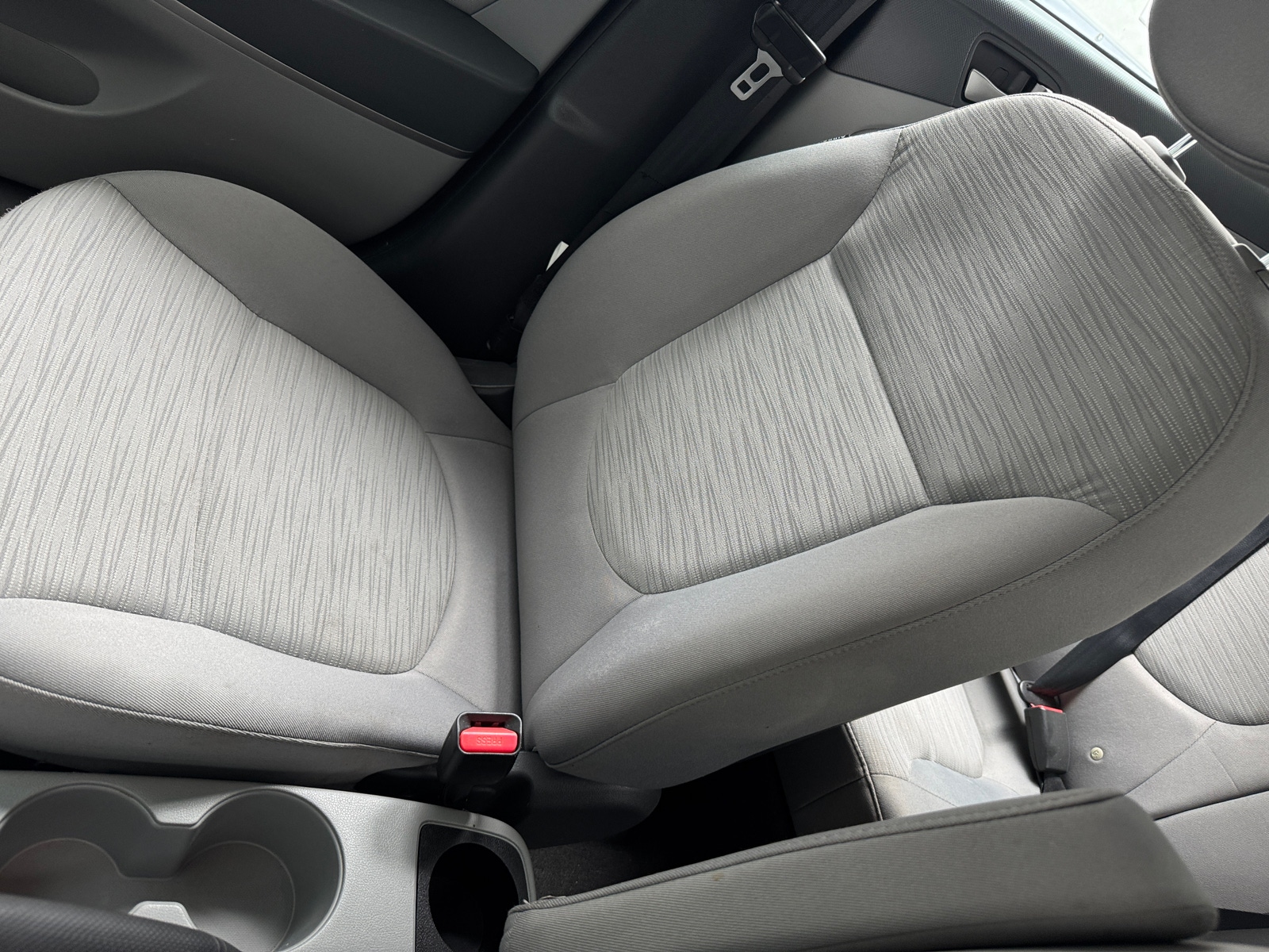 Thumbnail: 2016 Hyundai Accent - 2