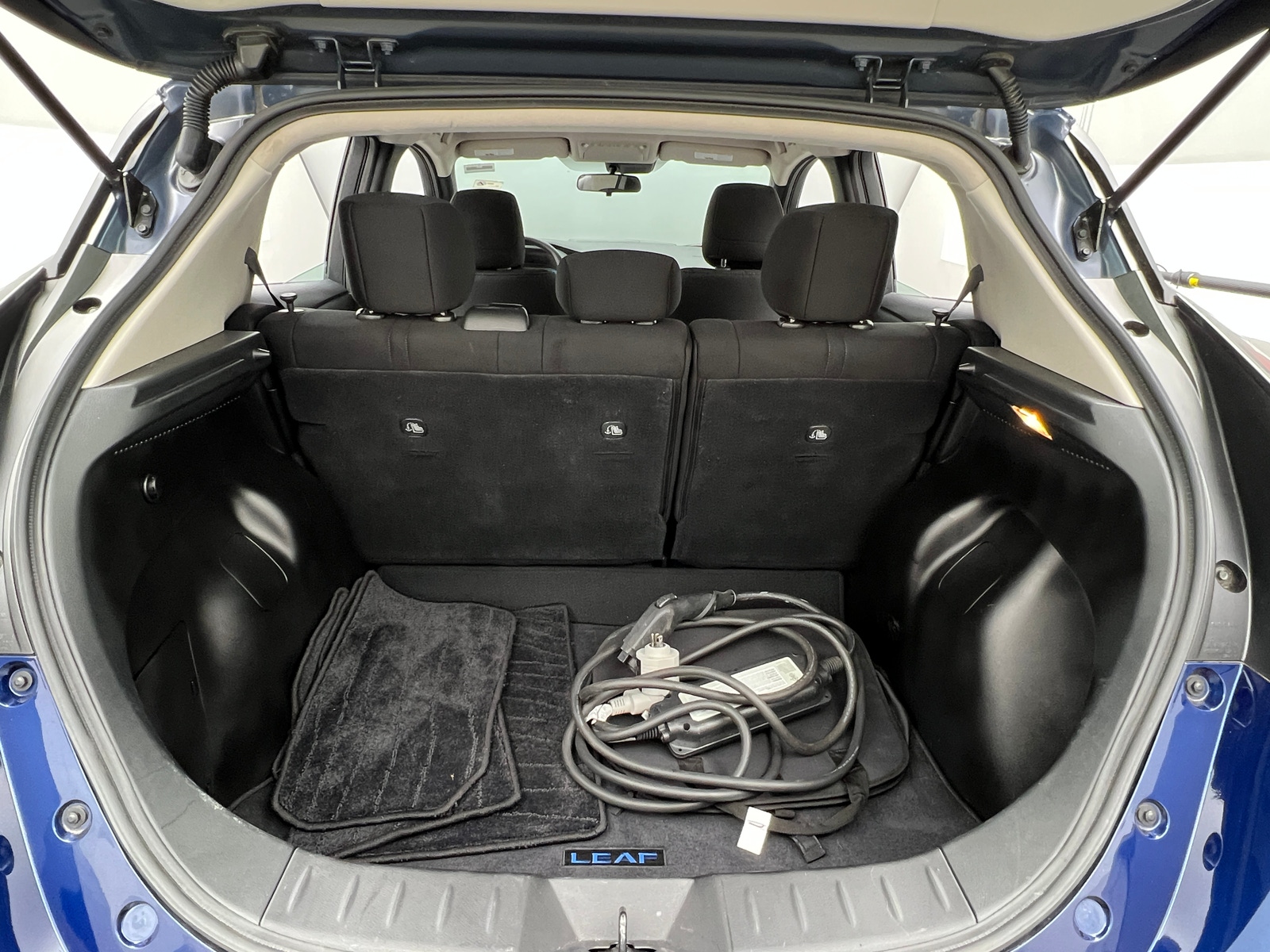 Thumbnail: 2023 Nissan Leaf - 7
