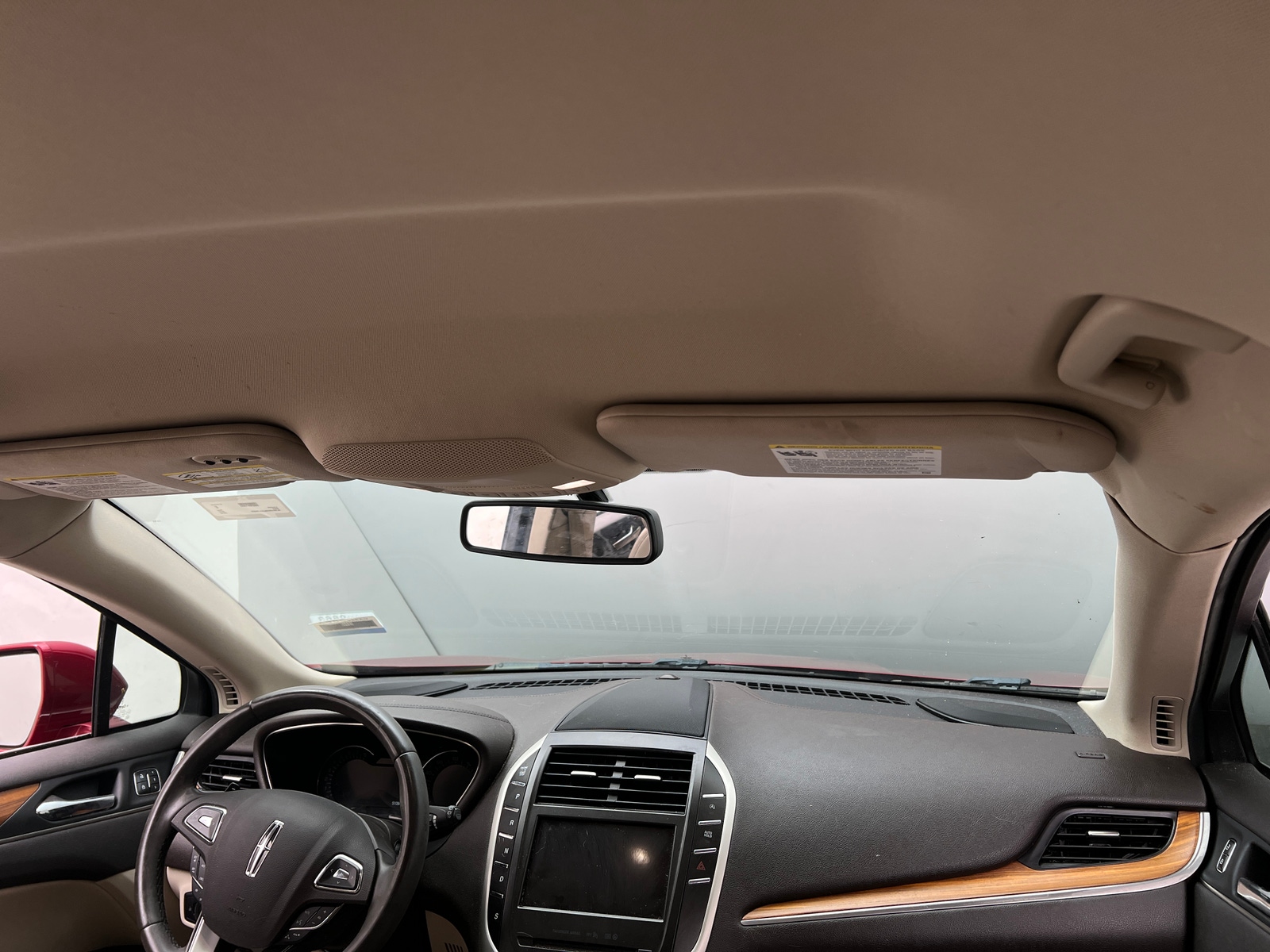 Thumbnail: 2018 Lincoln MKC - 2