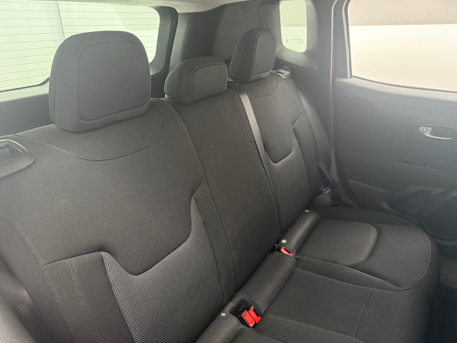 Thumbnail: 2019 Jeep Renegade - 6