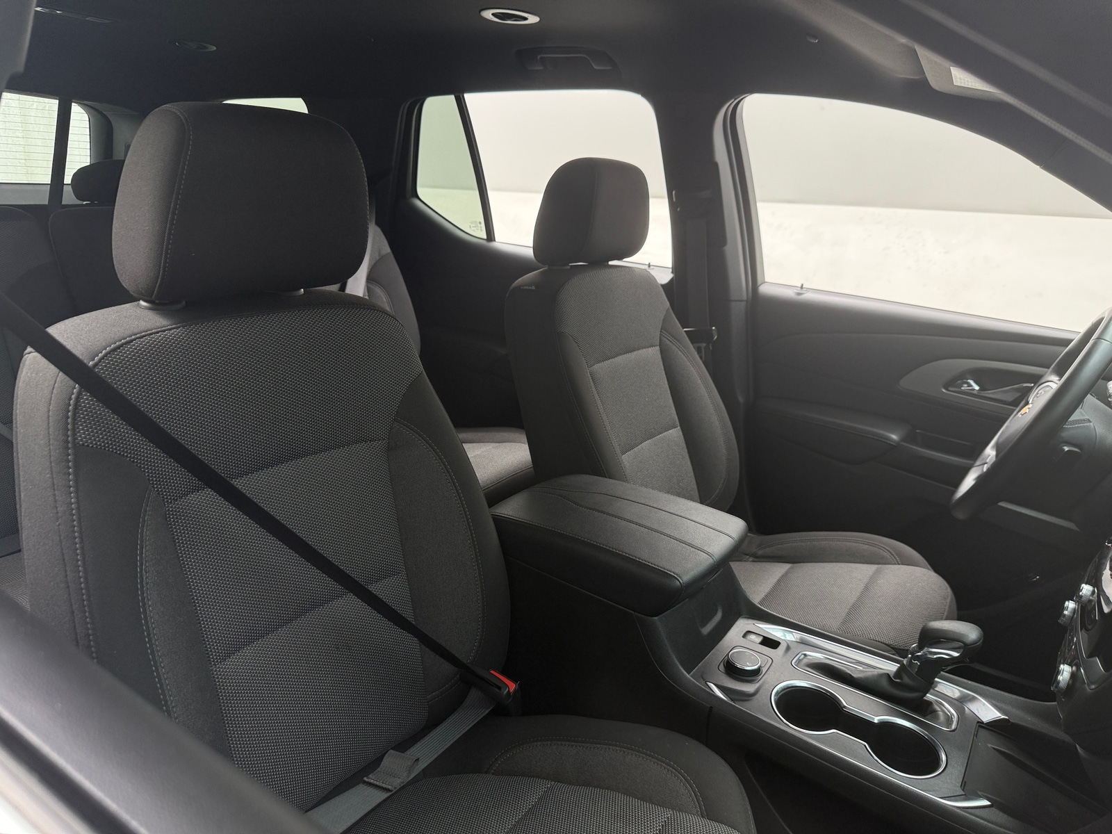 Thumbnail: 2023 Chevrolet Traverse - 2