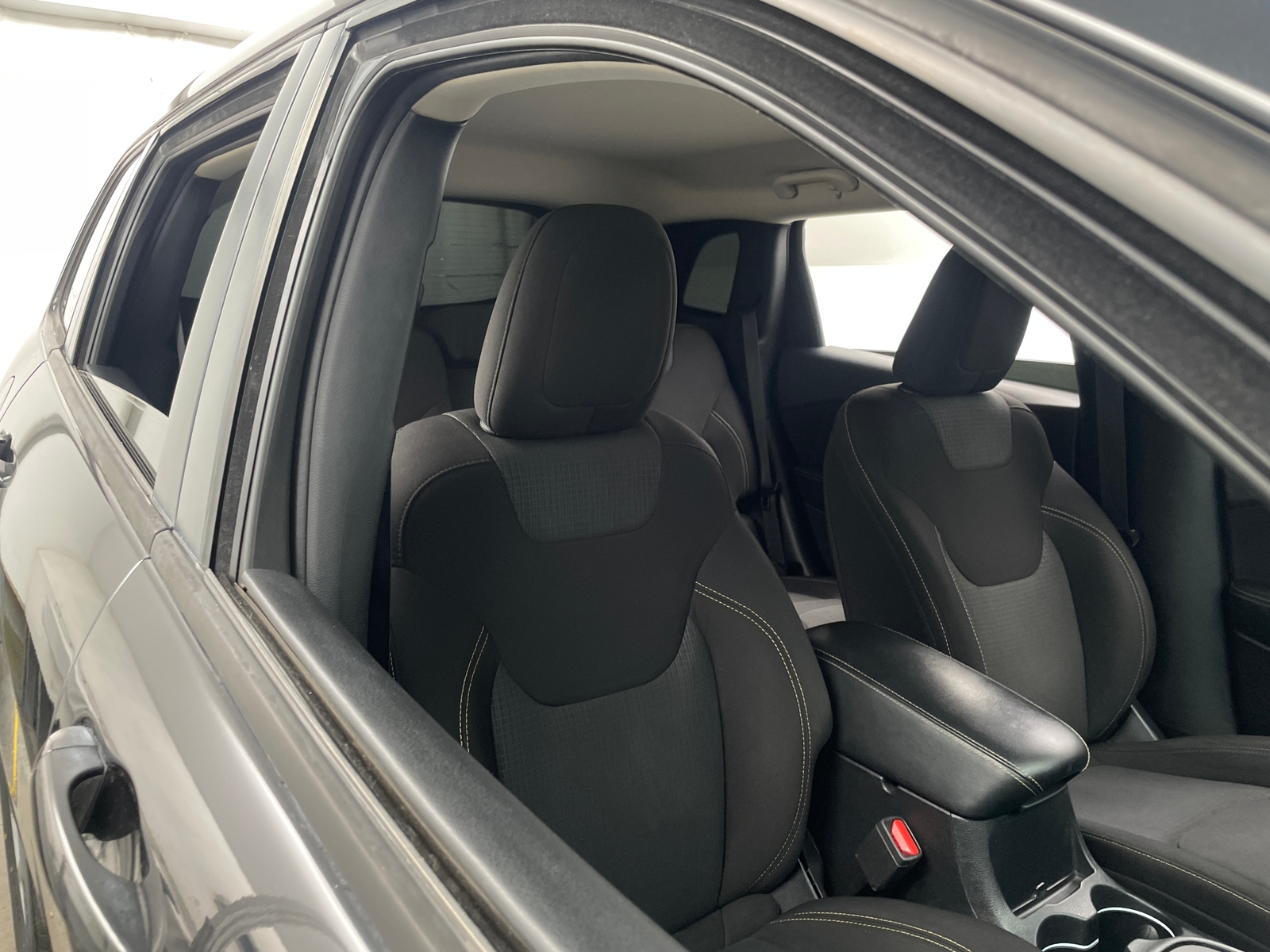 Thumbnail: 2016 Jeep Cherokee - 2
