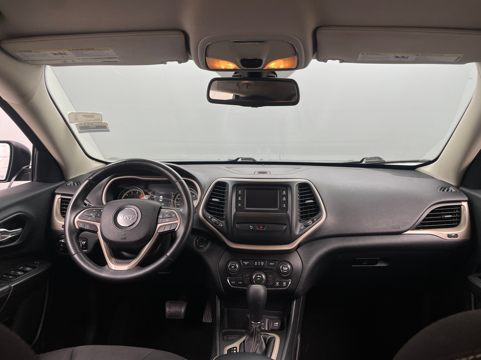 Thumbnail: 2016 Jeep Cherokee - 3