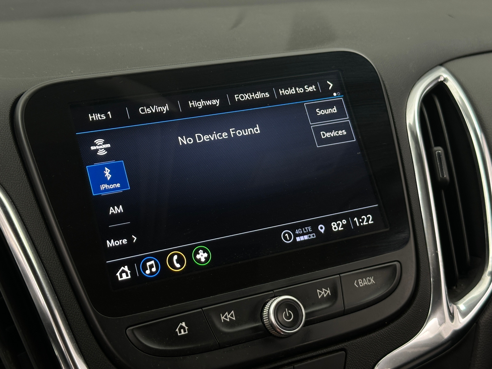 Thumbnail: 2024 Chevrolet Equinox - 4