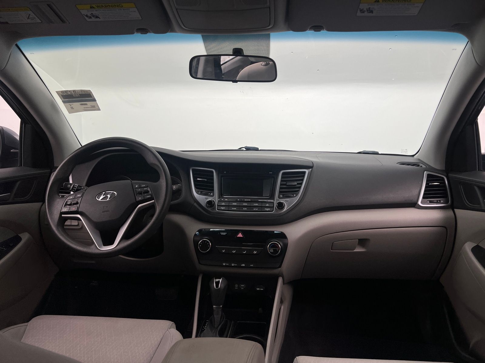 Thumbnail: 2017 Hyundai Tucson - 3