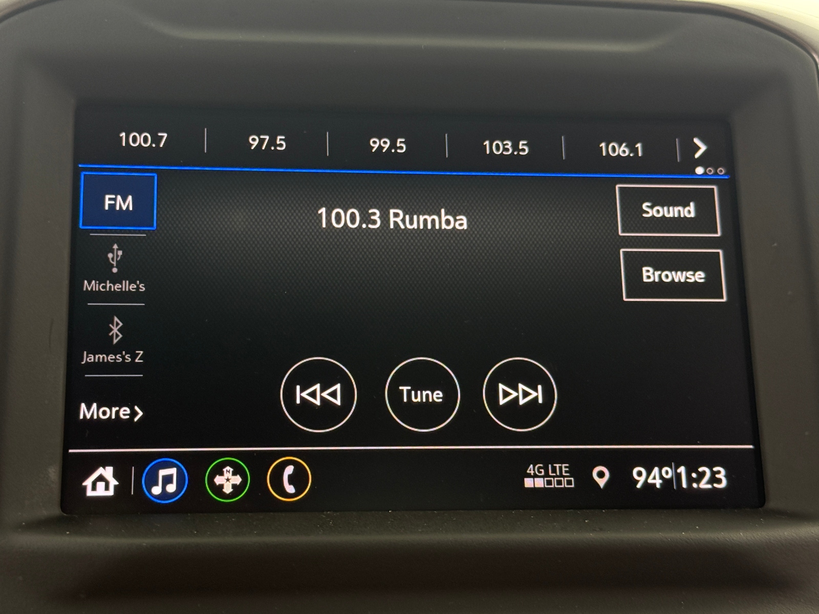 Thumbnail: 2020 Chevrolet Silverado 1500 - 4