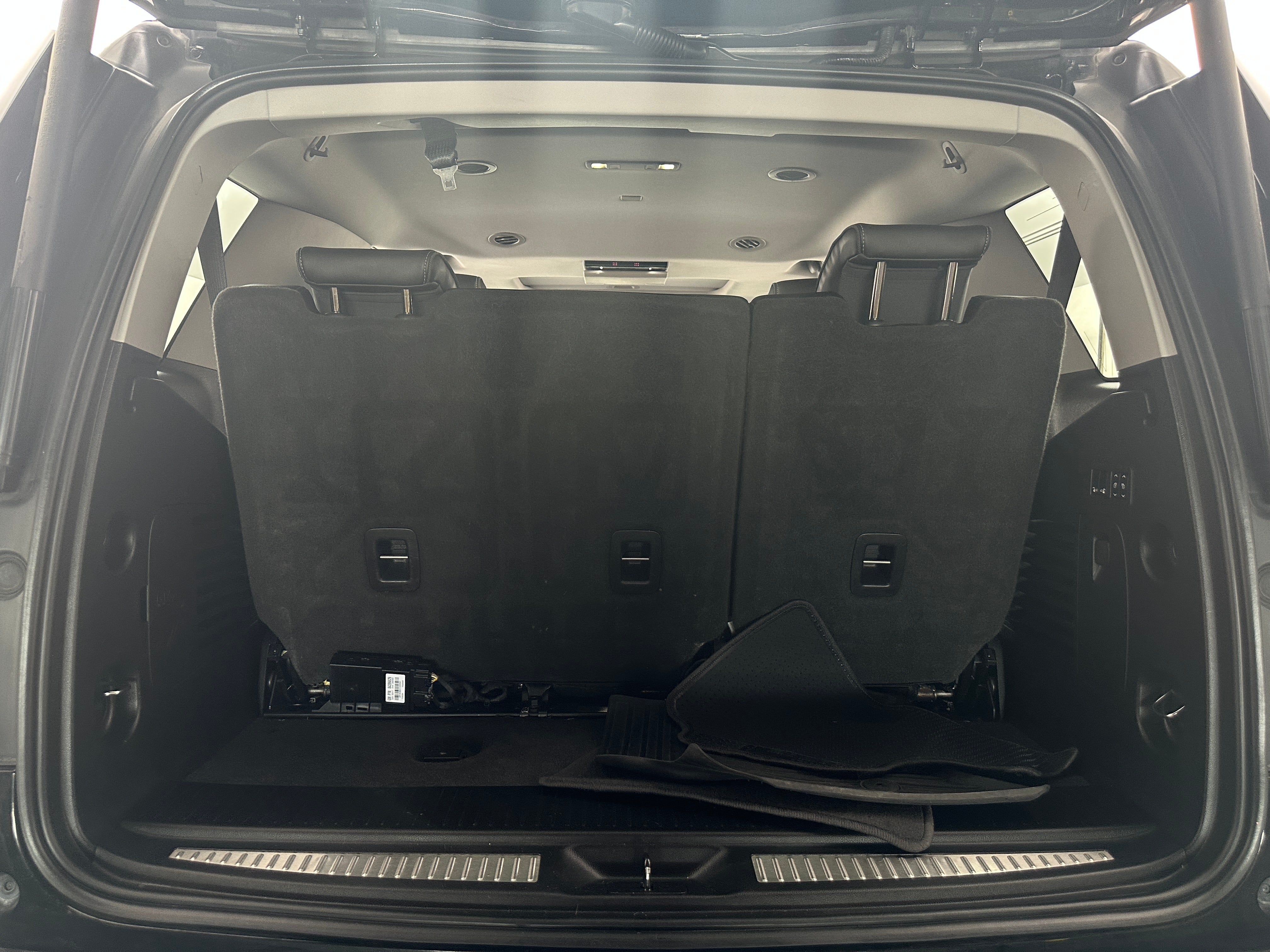 Thumbnail: 2019 GMC Yukon - 6