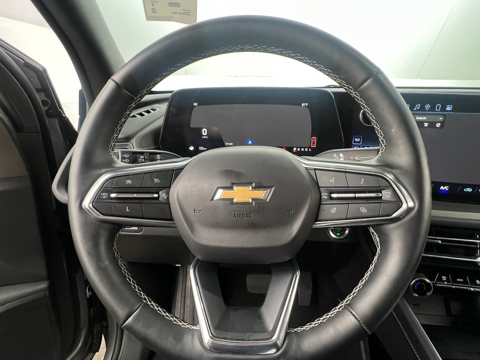 Thumbnail: 2025 Chevrolet Traverse - 5