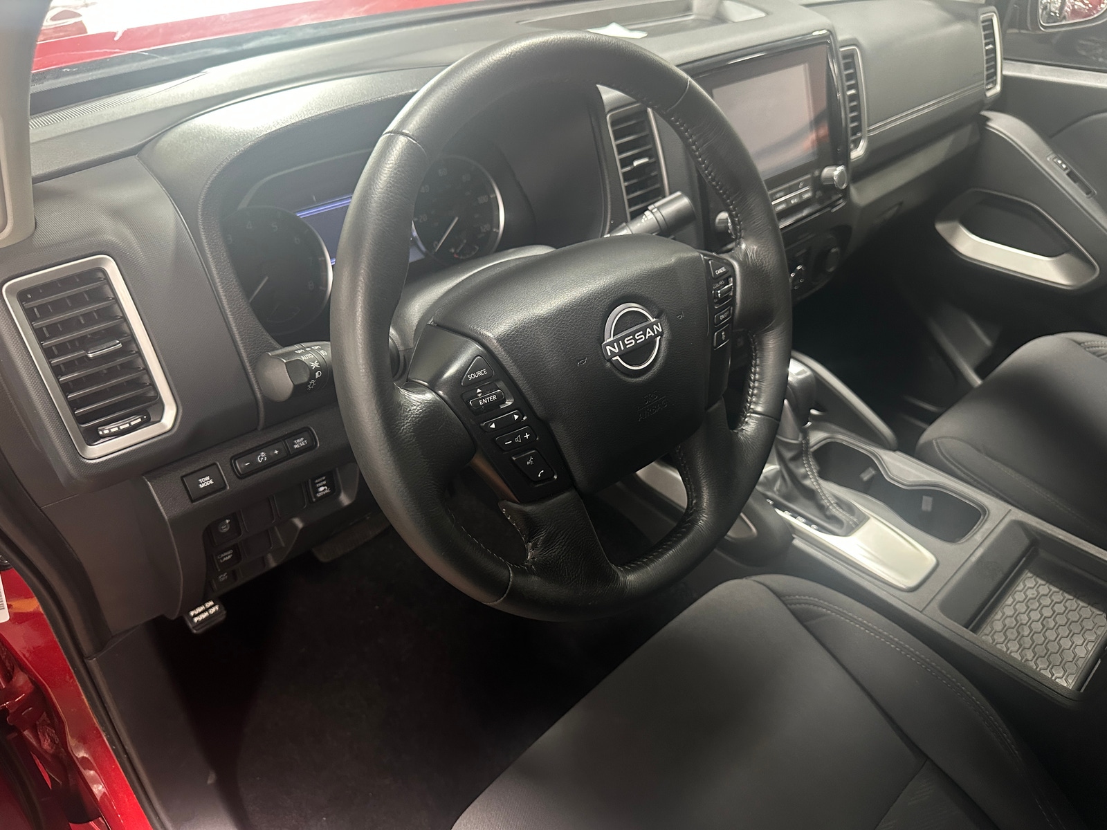 Thumbnail: 2024 Nissan Frontier - 3