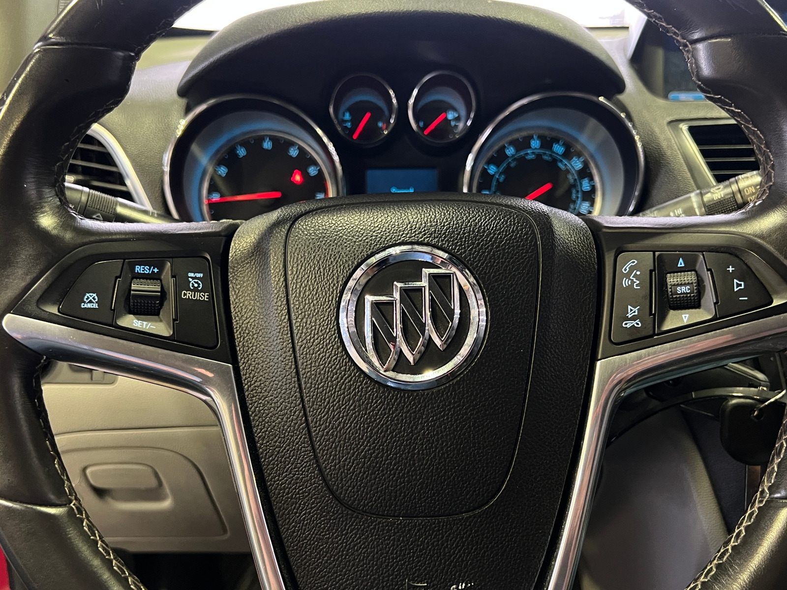 Thumbnail: 2014 Buick Encore - 5