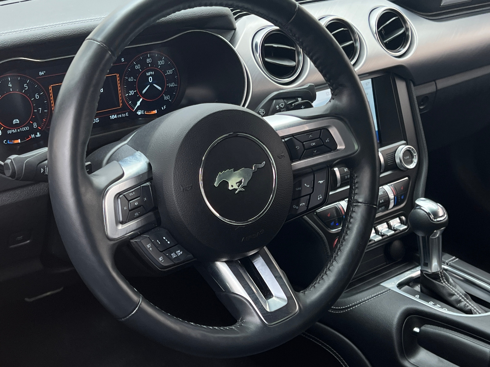 Thumbnail: 2022 Ford Mustang - 3