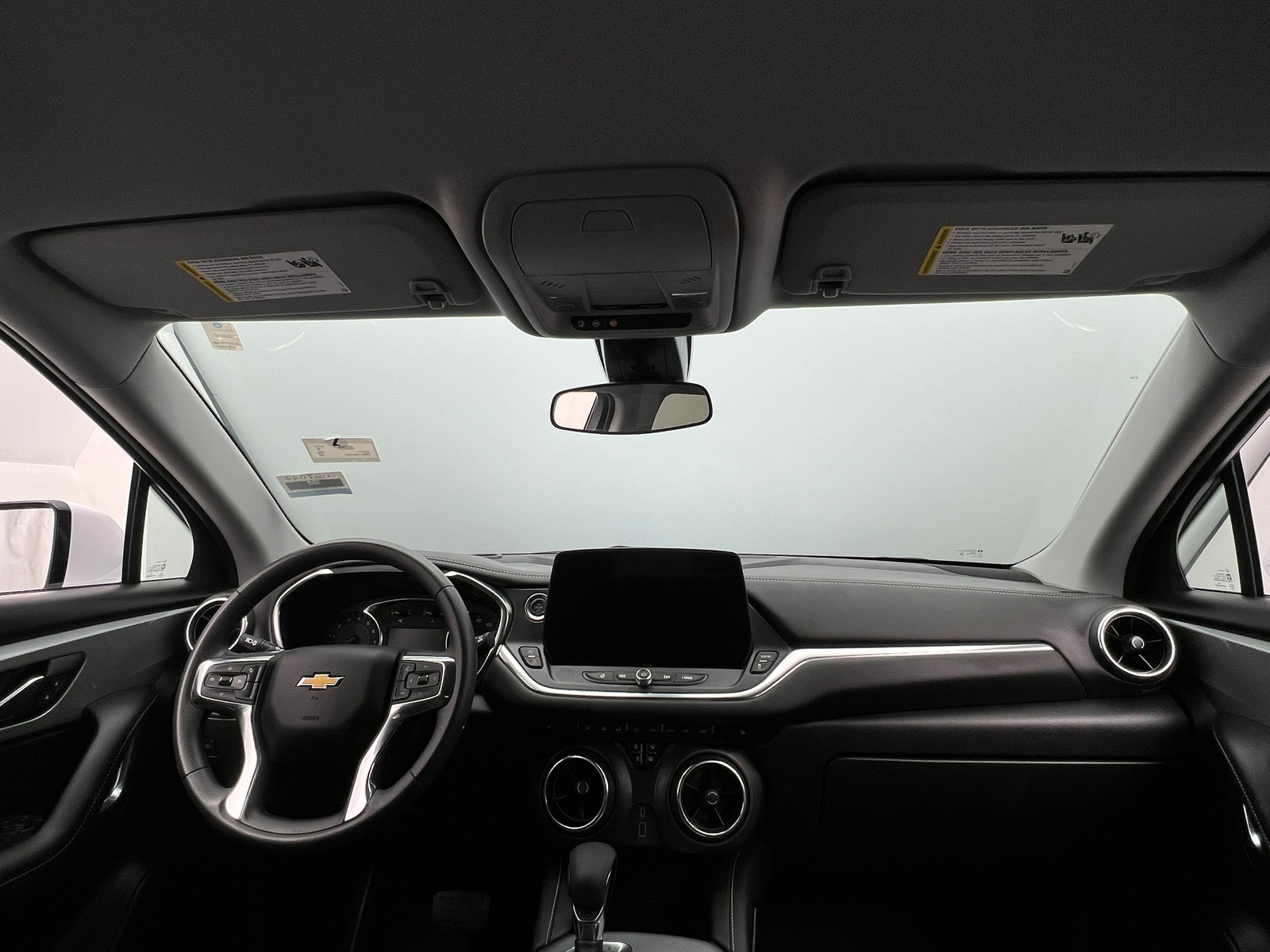 Thumbnail: 2025 Chevrolet Blazer - 3