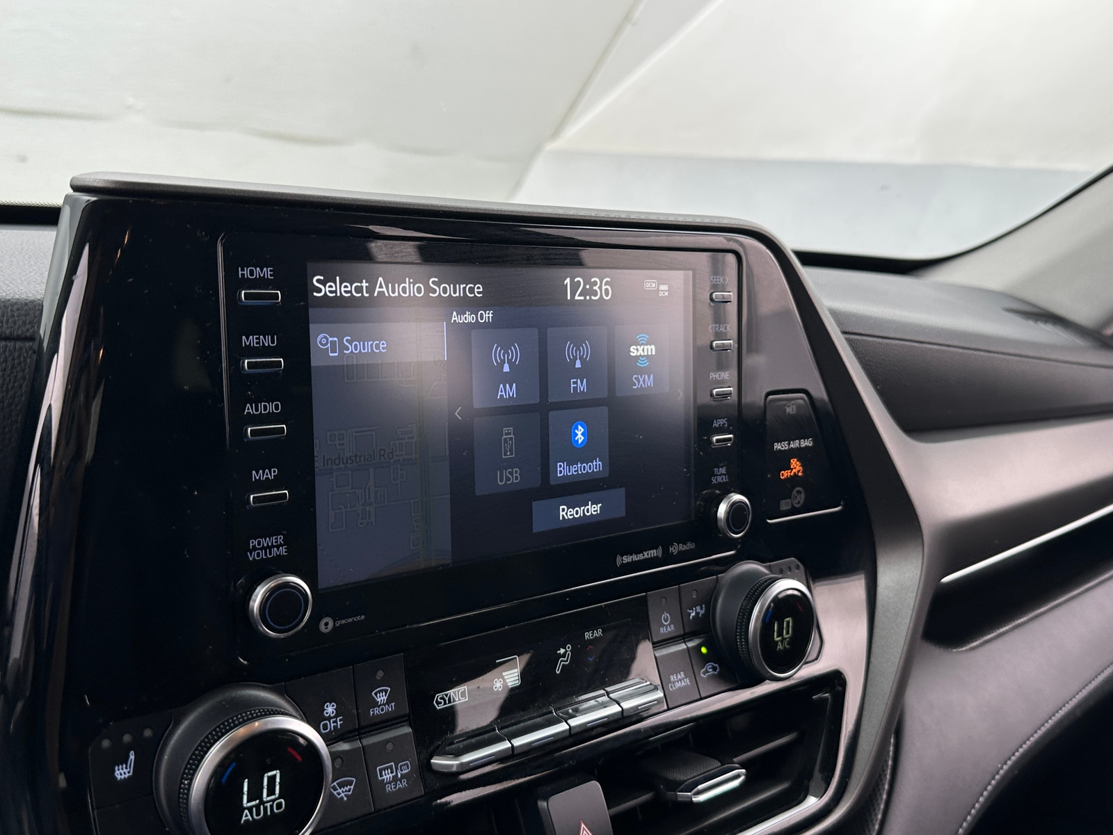 Thumbnail: 2021 Toyota Highlander - 3