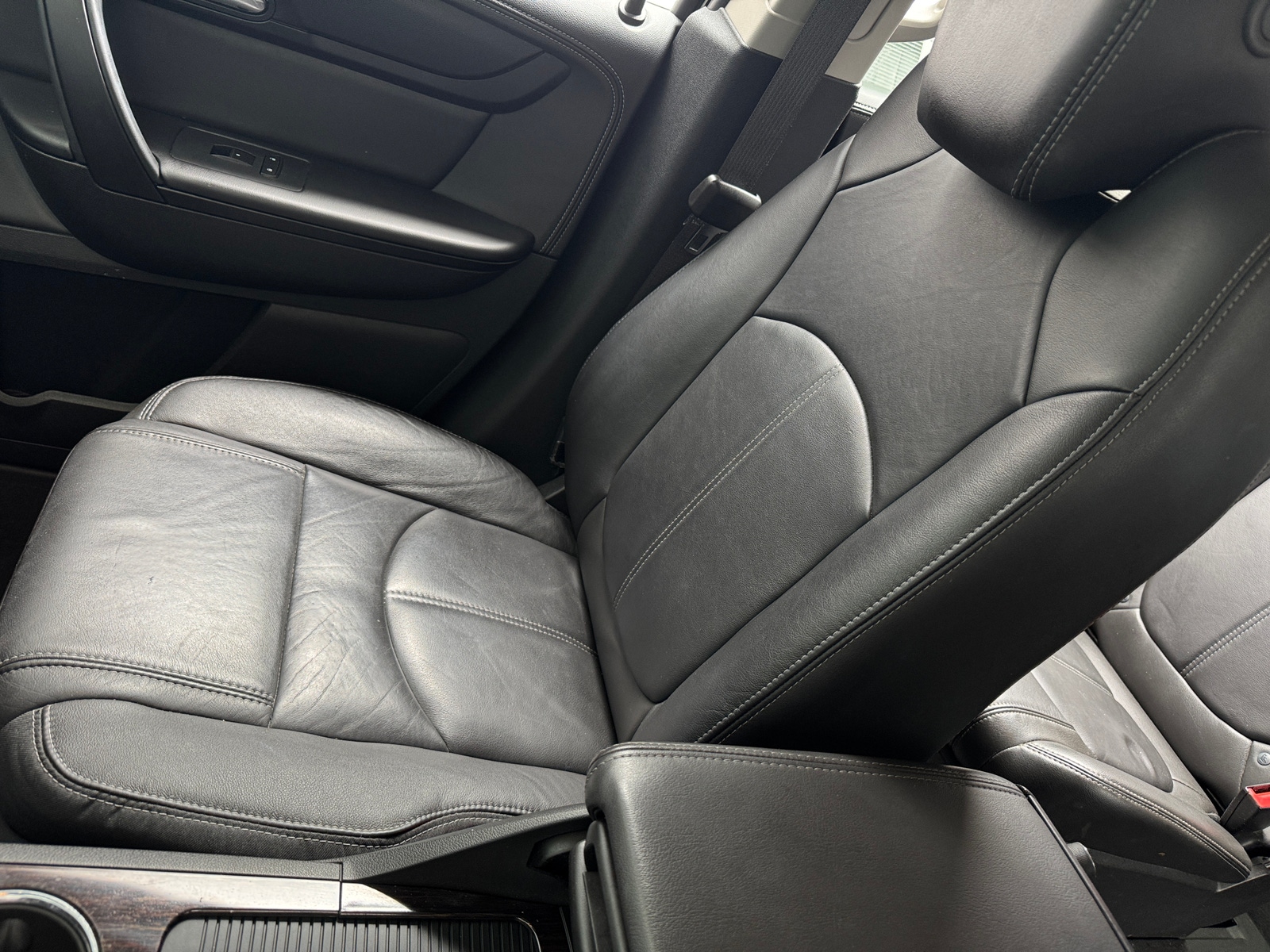 Thumbnail: 2016 Chevrolet Traverse - 2
