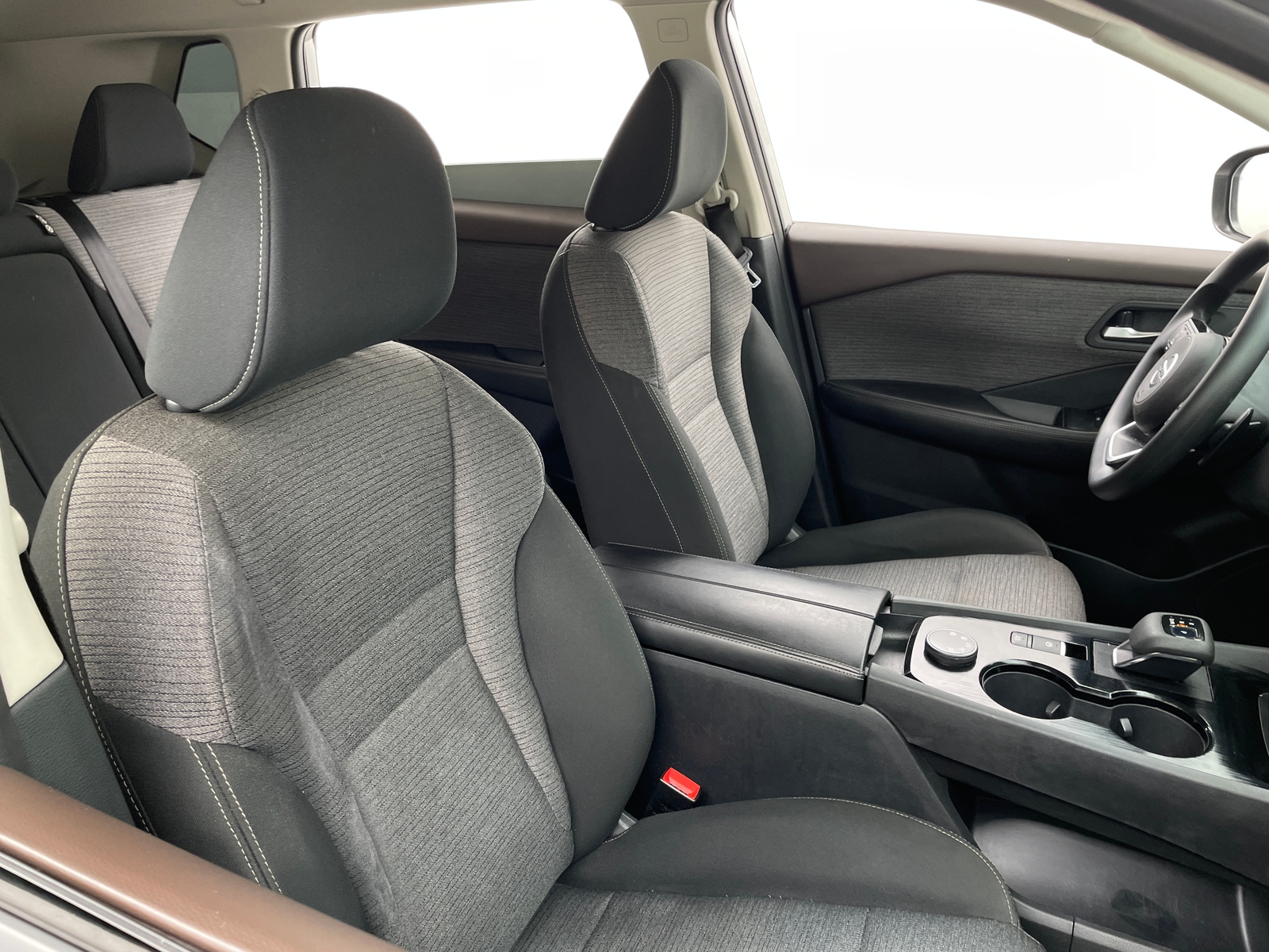 Thumbnail: 2021 Nissan Rogue - 2