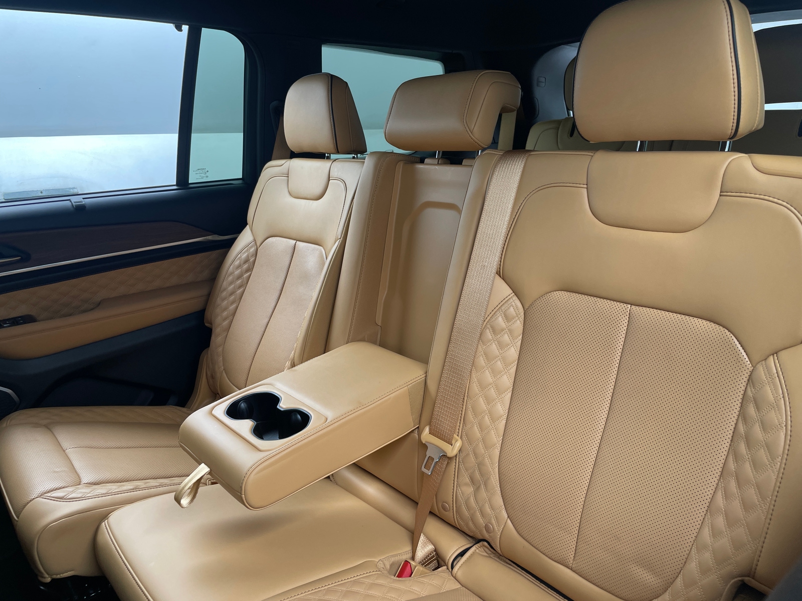 Thumbnail: 2023 Jeep Grand Cherokee L - 5