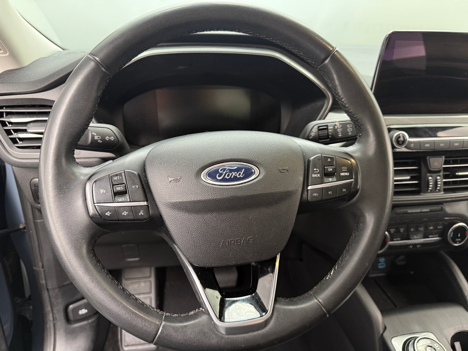 Thumbnail: 2023 Ford Escape - 5