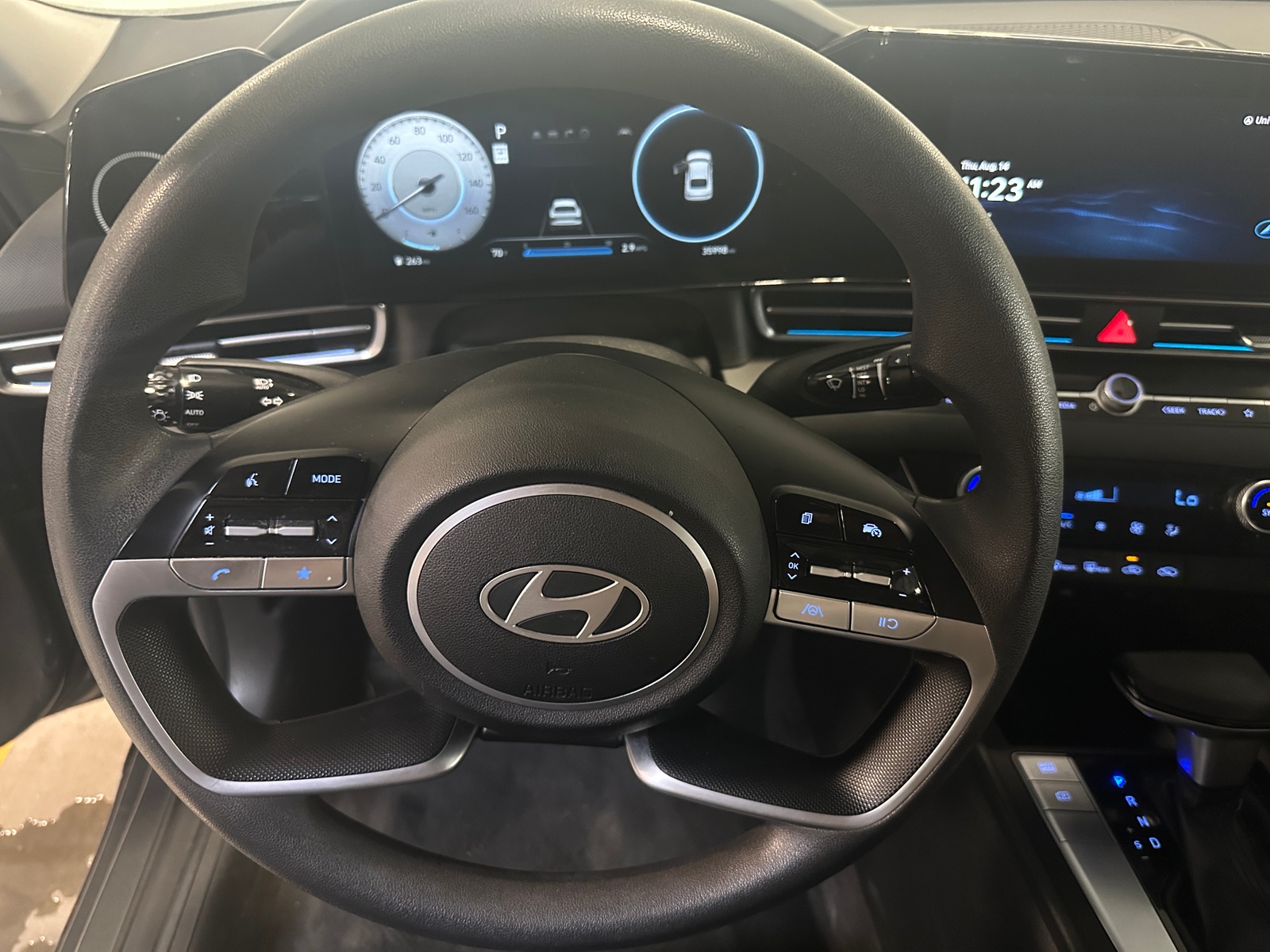 Thumbnail: 2024 Hyundai Elantra - 5