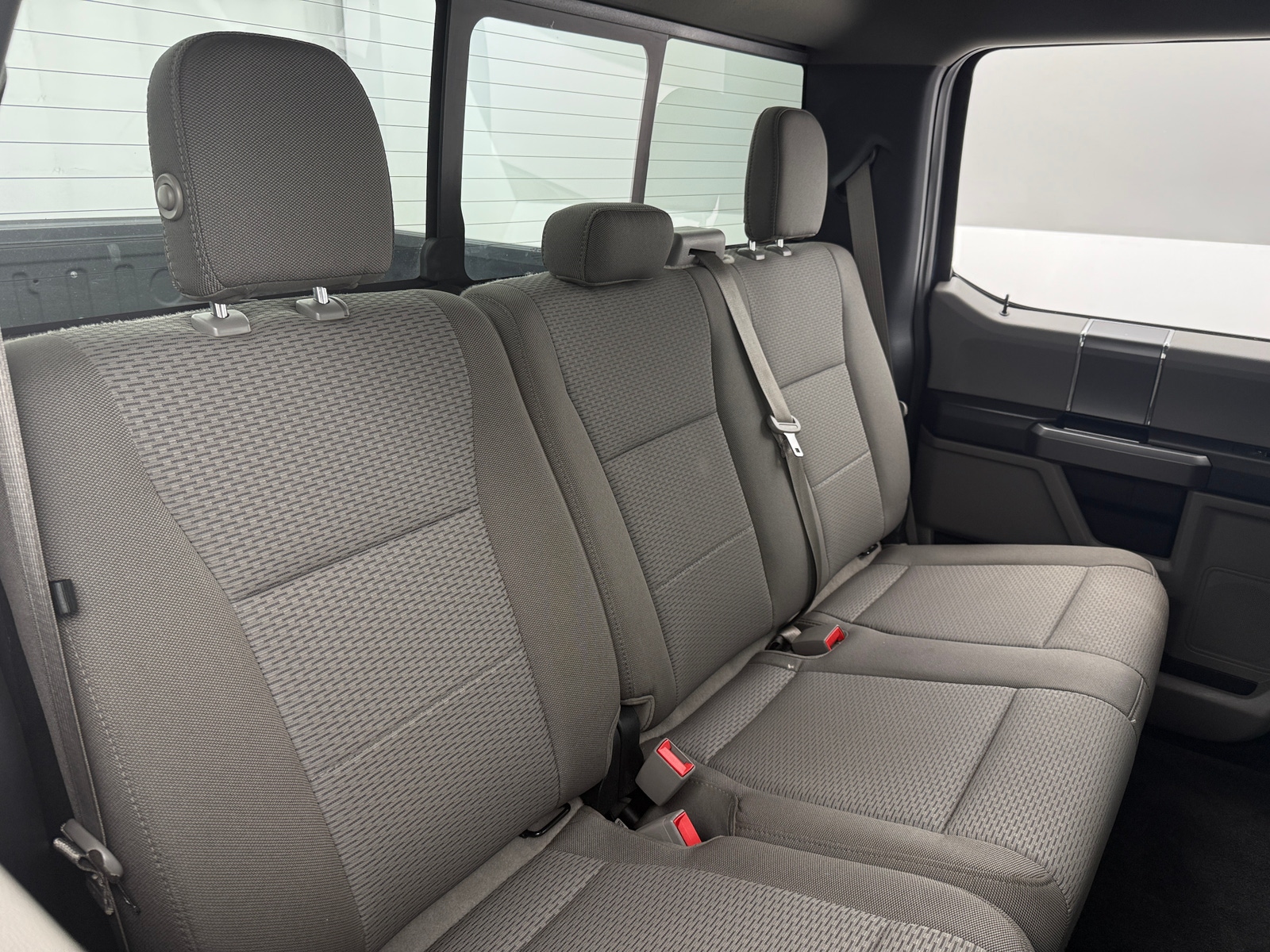 Thumbnail: 2019 Ford Econoline - 6