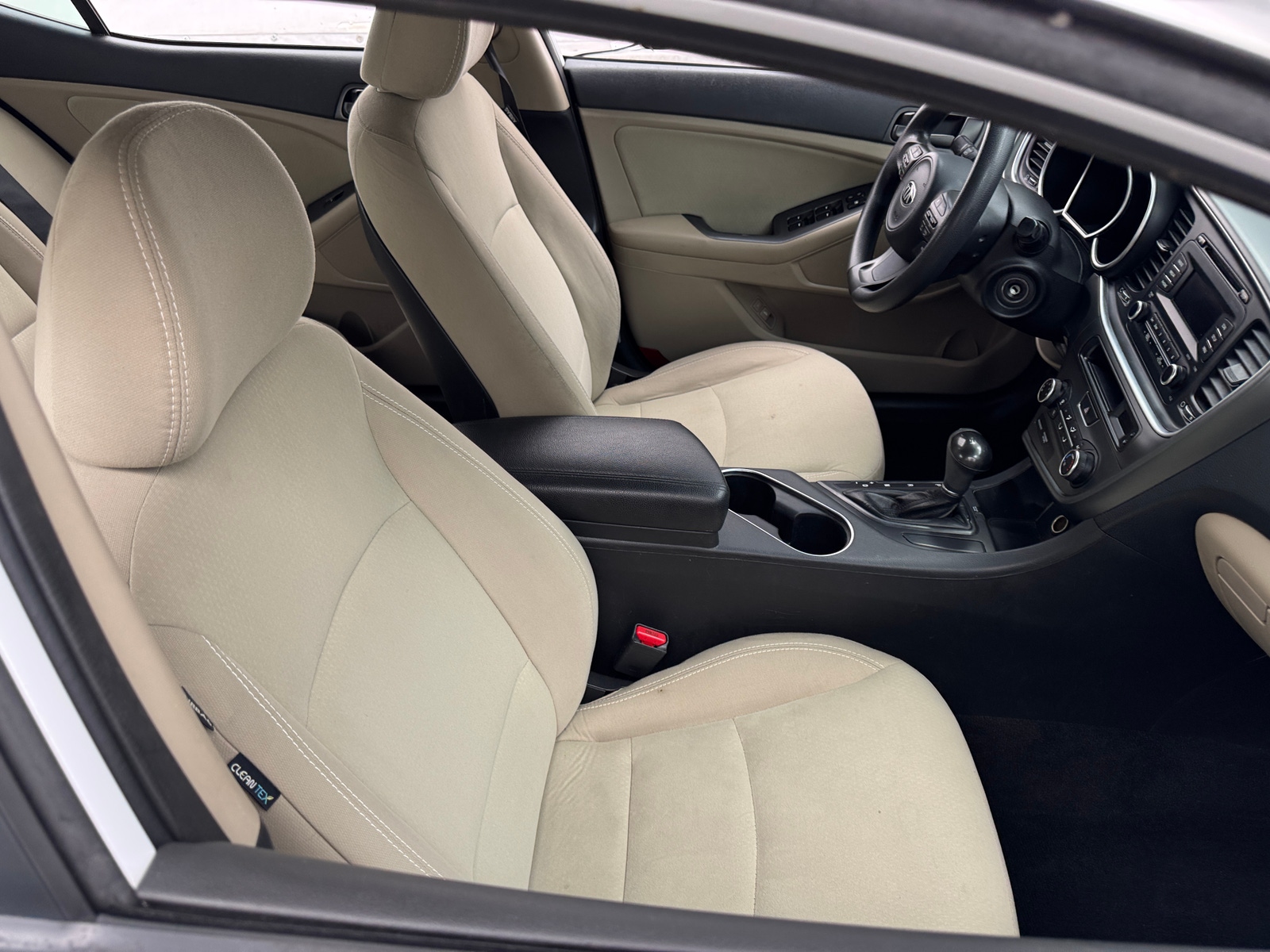 Thumbnail: 2015 Kia Optima - 2