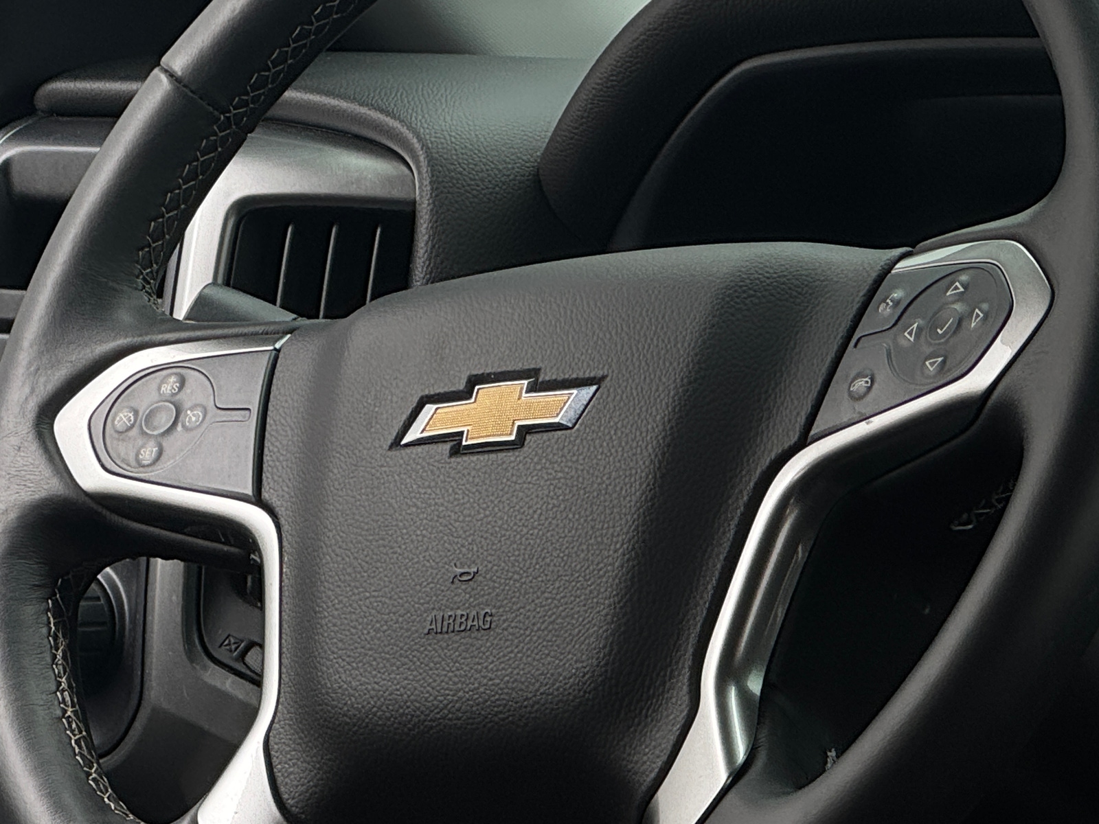 Thumbnail: 2017 Chevrolet Silverado 1500 - 5