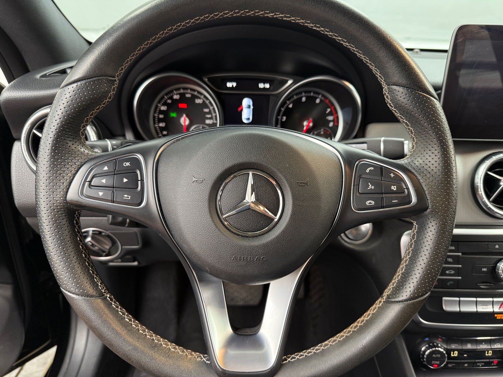 Thumbnail: 2018 Mercedes-Benz CLA - 4