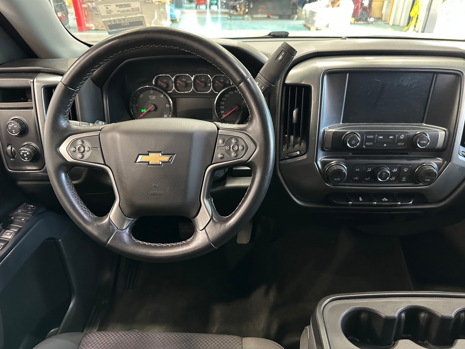 Thumbnail: 2015 Chevrolet Silverado 1500 - 5