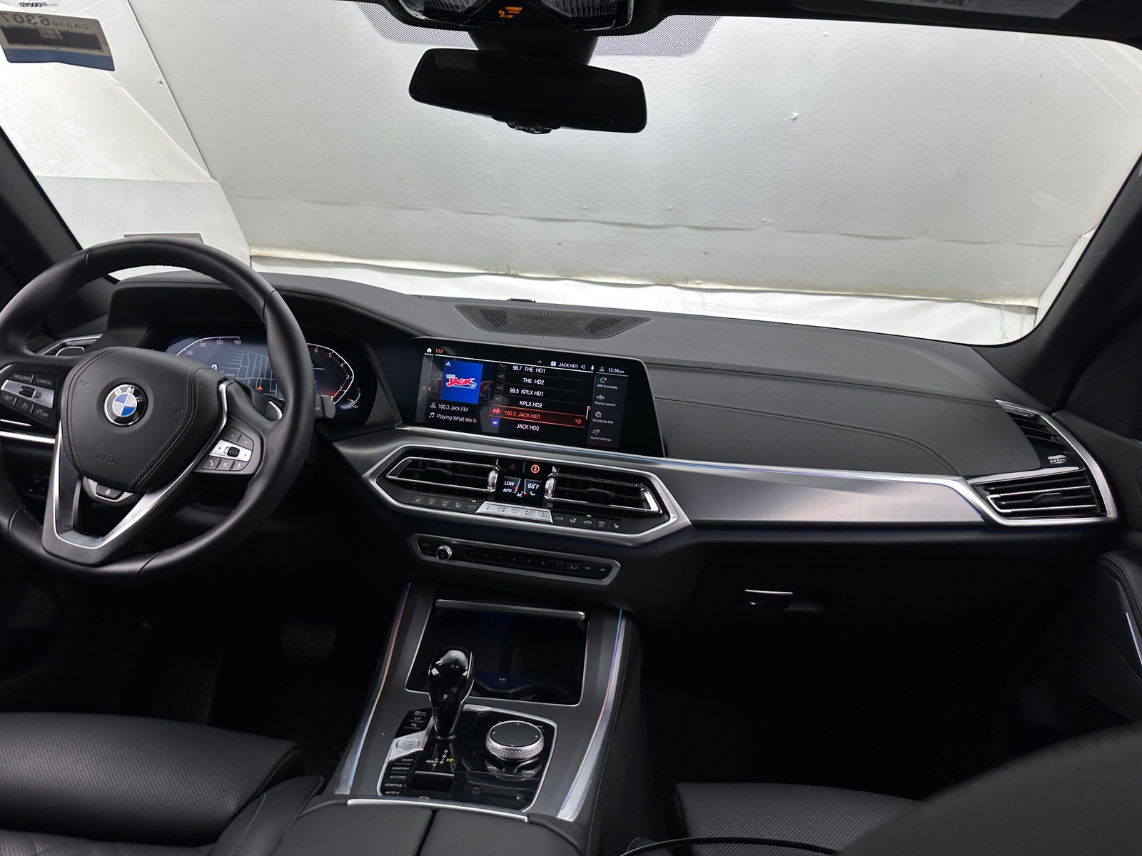 Thumbnail: 2023 BMW X5 - 2