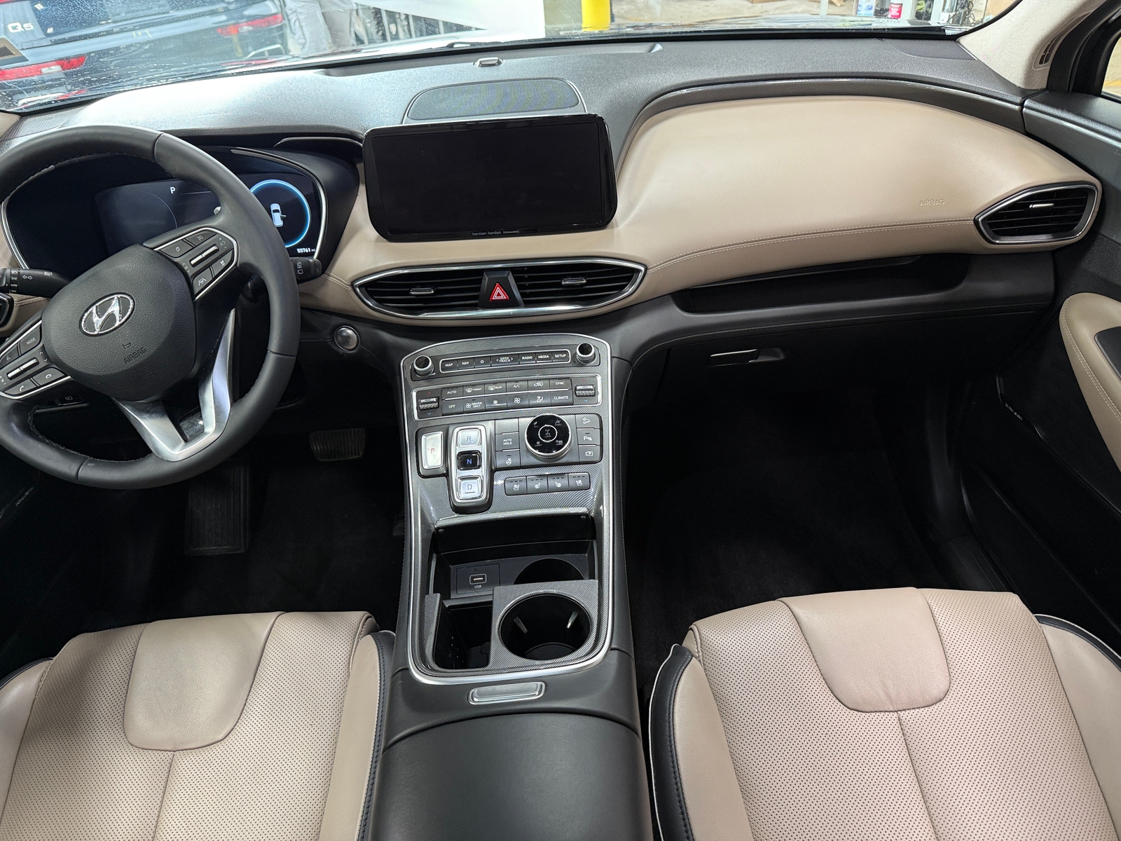 Thumbnail: 2023 Hyundai Santa Fe - 2