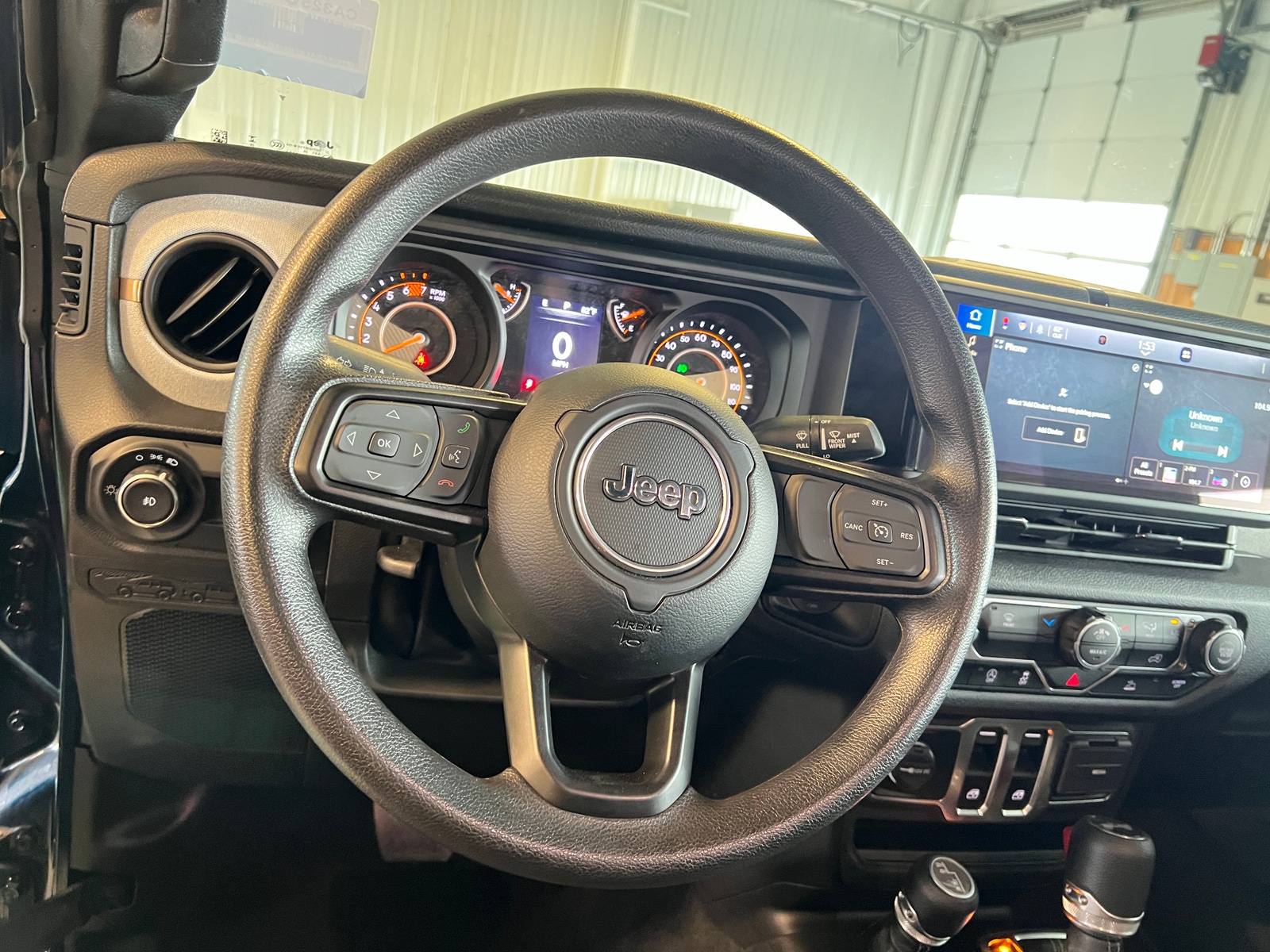 Thumbnail: 2025 Jeep Wrangler - 5