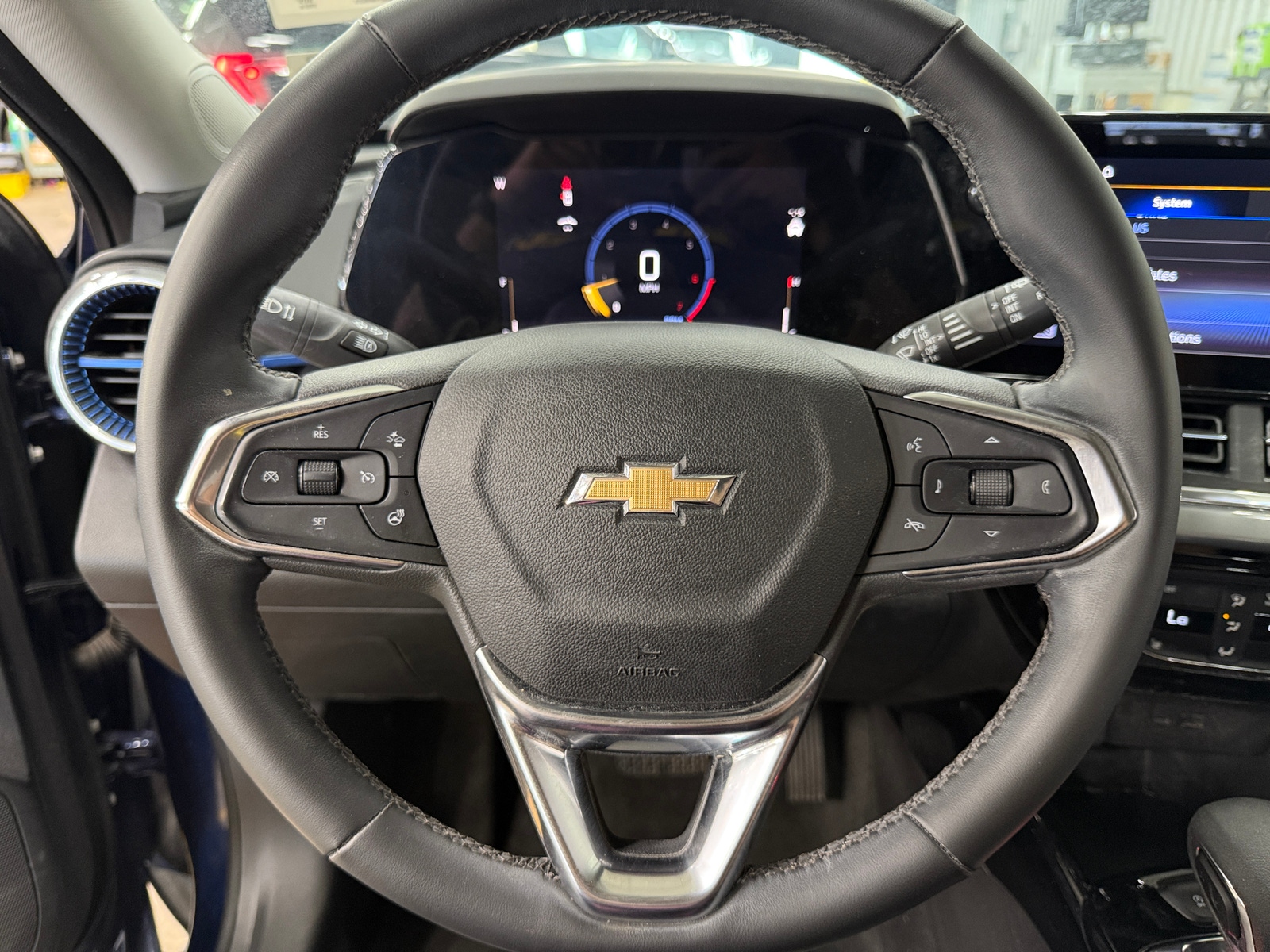 Thumbnail: 2024 Chevrolet Trax - 5