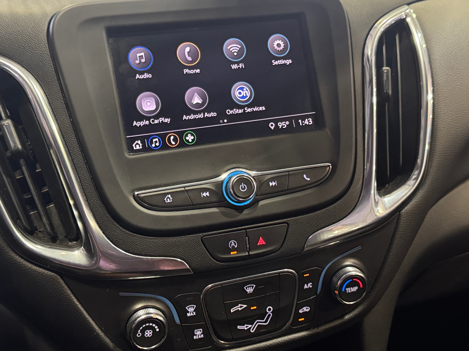 Thumbnail: 2023 Chevrolet Equinox - 4